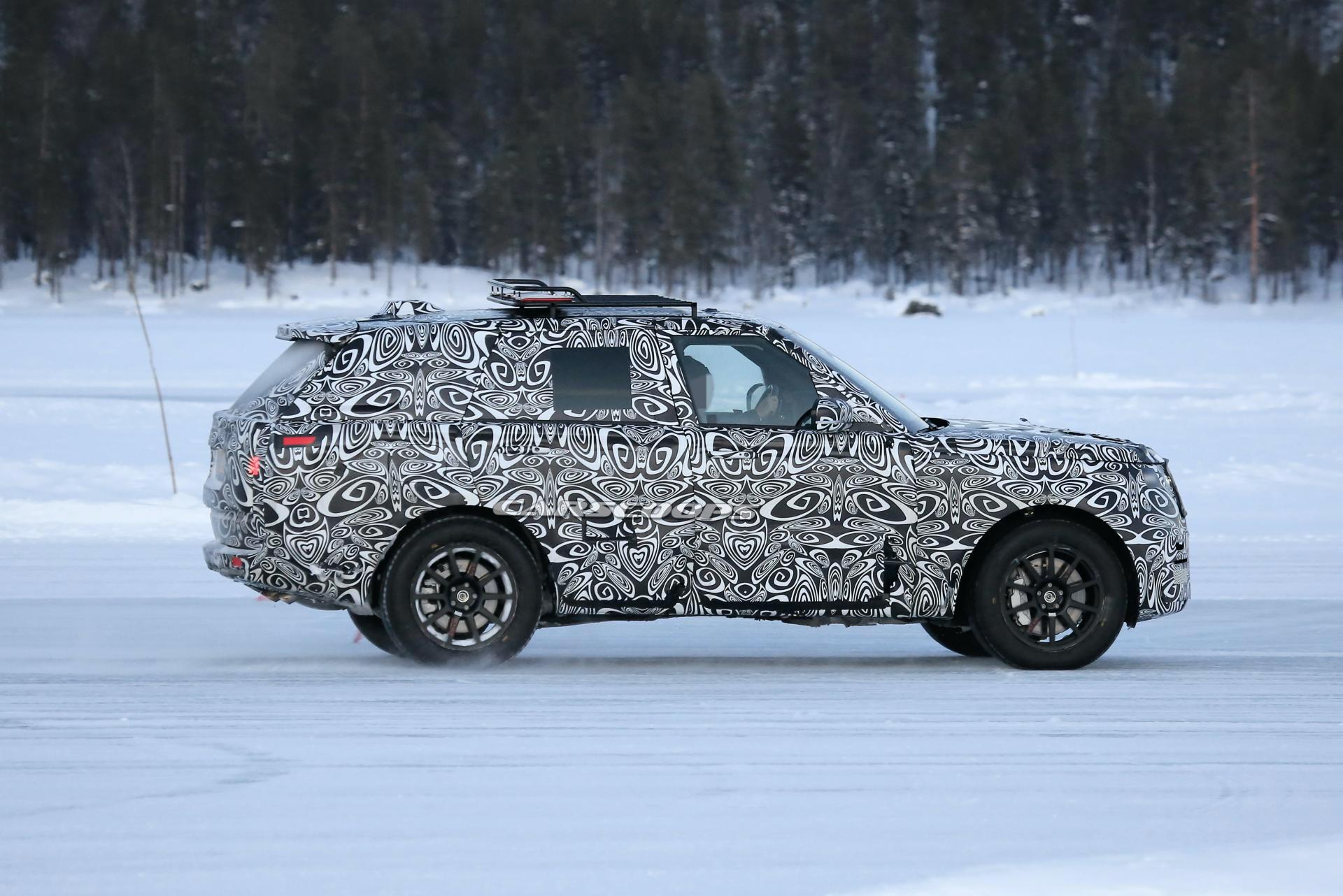 2022 Range Rover Makes Spy Debut In LWB Guise, Will Offer EV Variant