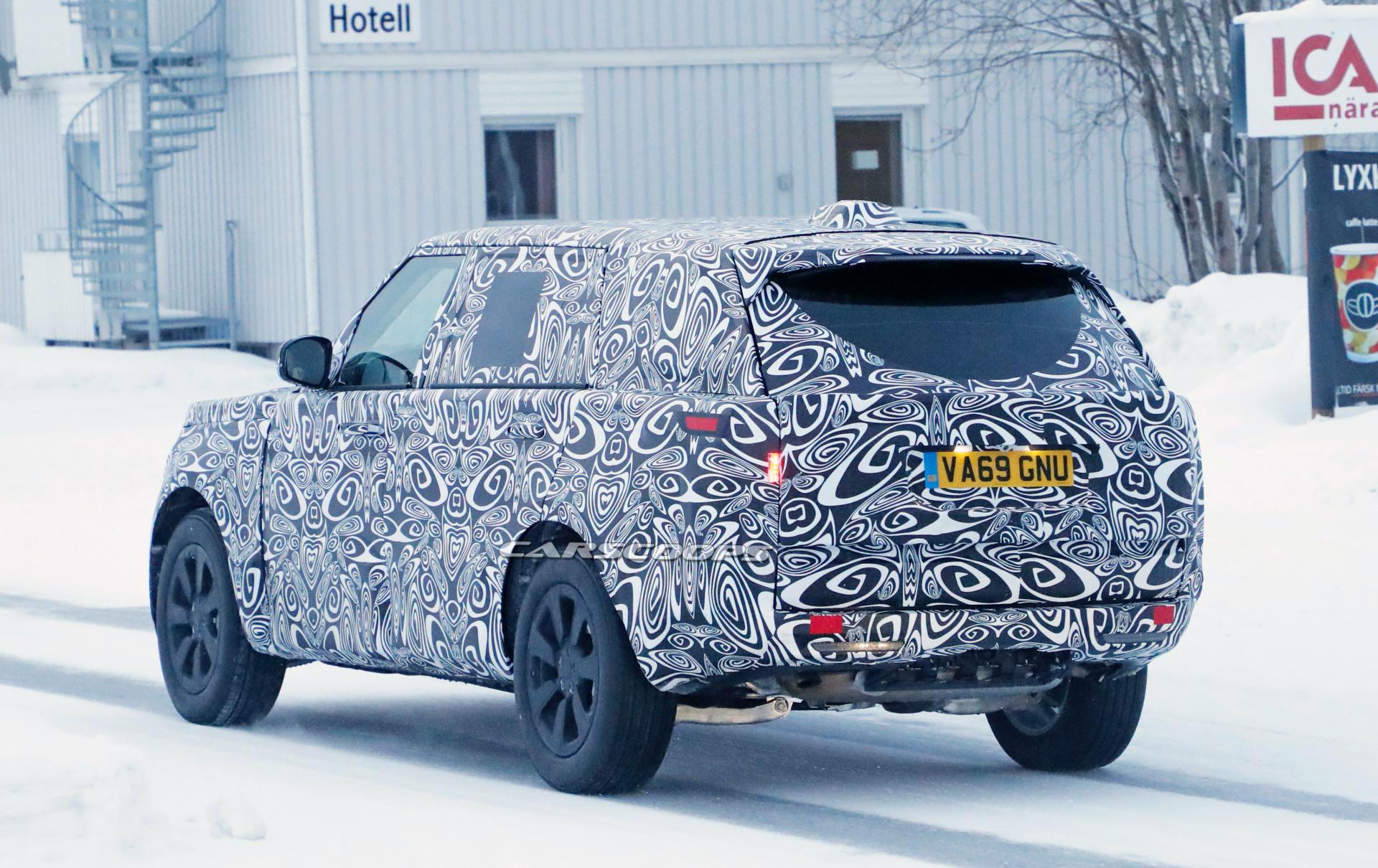 2022 Range Rover Makes Spy Debut In LWB Guise, Will Offer EV Variant