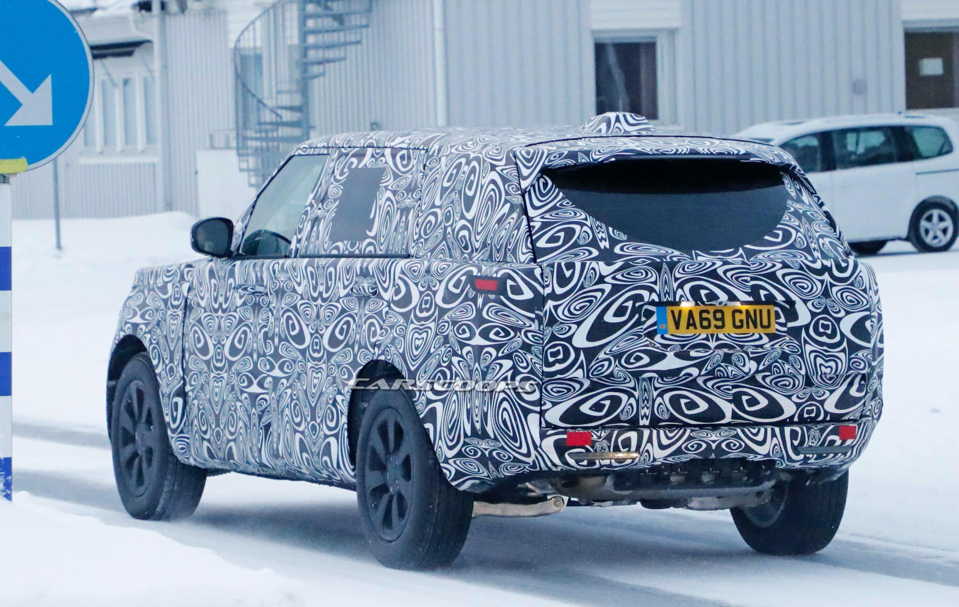 2022 Range Rover Makes Spy Debut In LWB Guise, Will Offer EV Variant