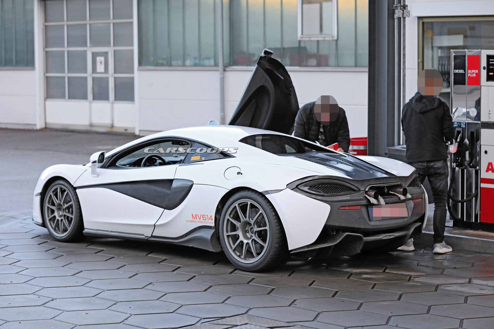 McLaren Sports Series Mule Spied As Digital Dash Could Have Revealed The Production Model