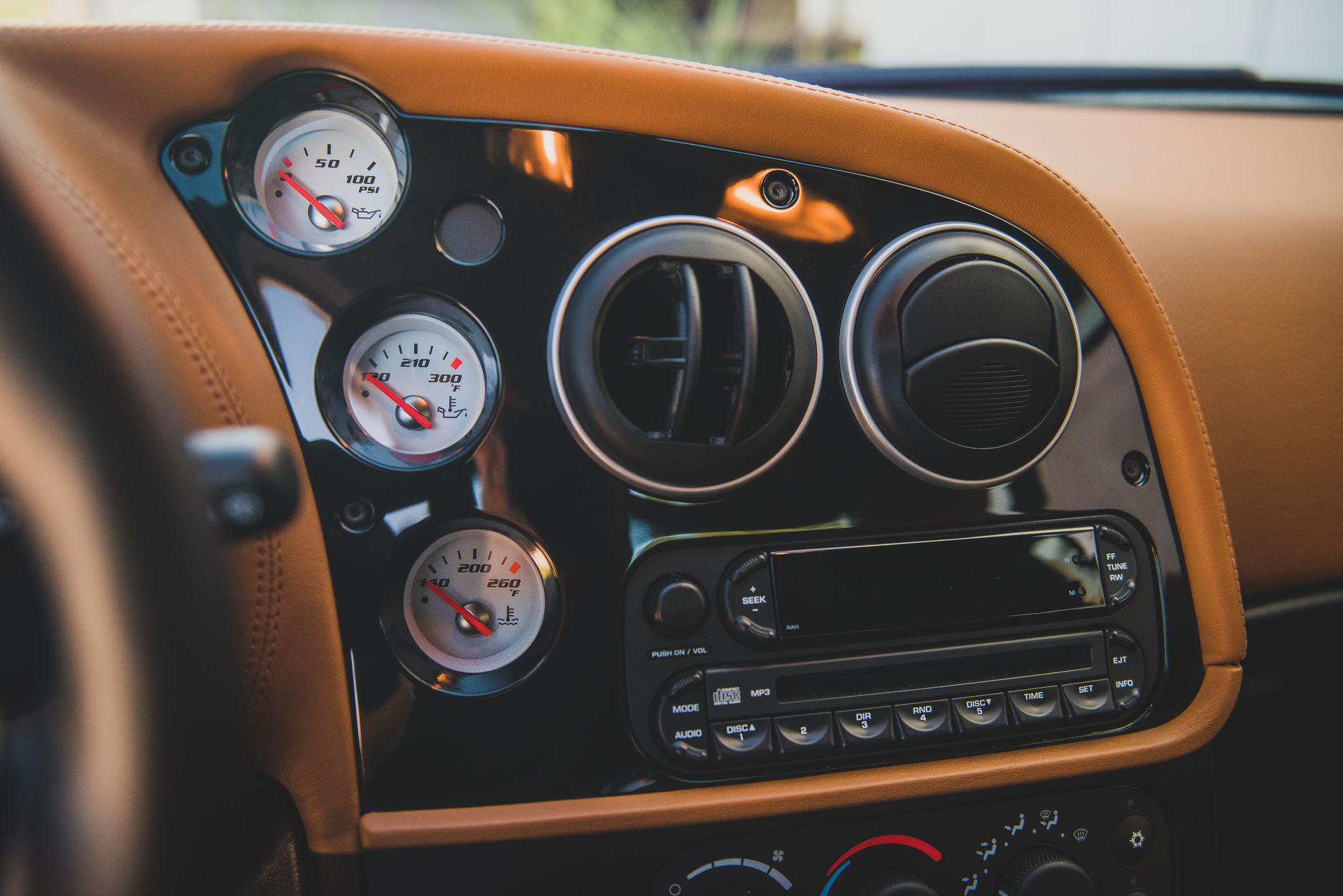 Fancy A Dodge Viper ACR Dressed As An Alfa Romeo?