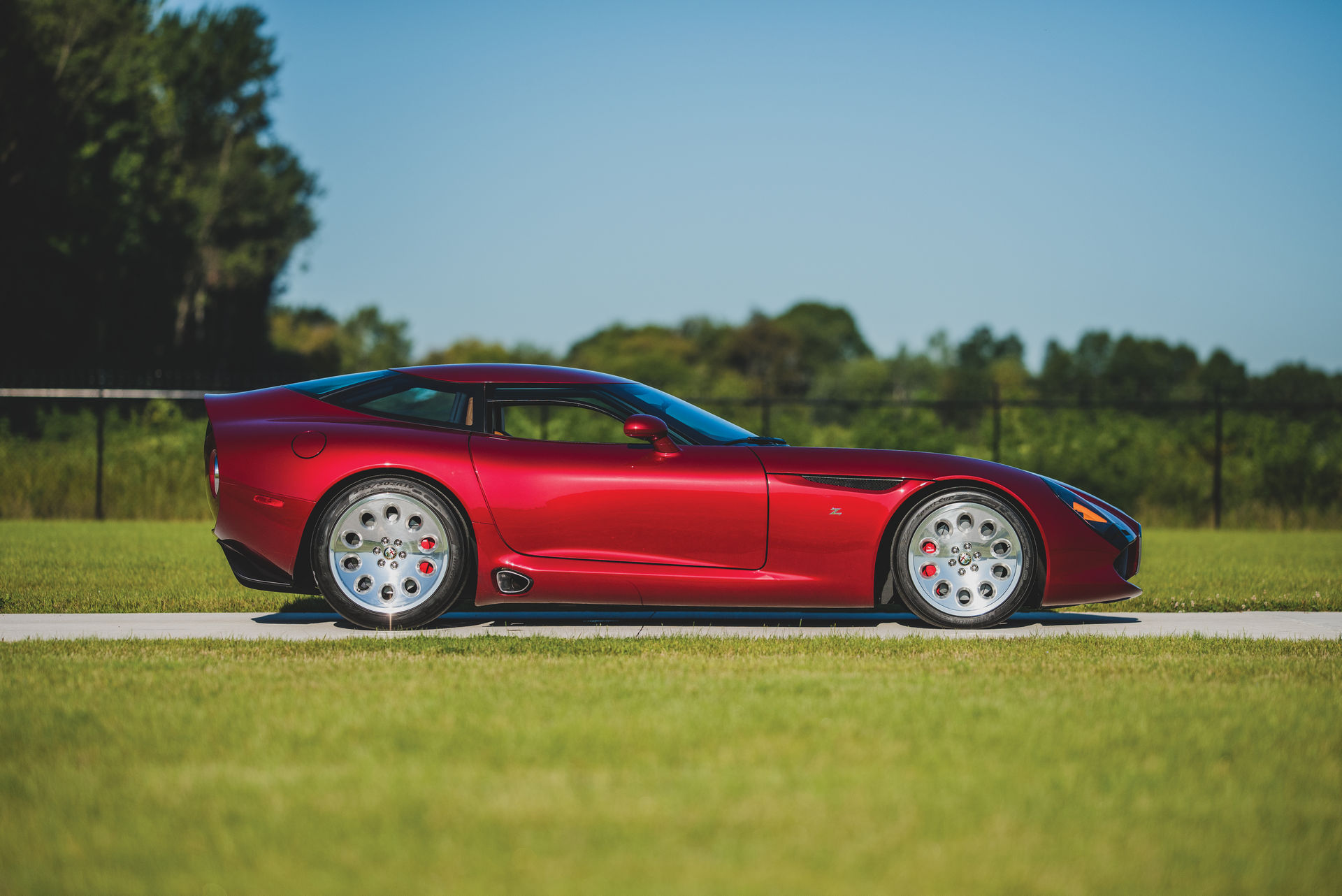 Fancy A Dodge Viper ACR Dressed As An Alfa Romeo?