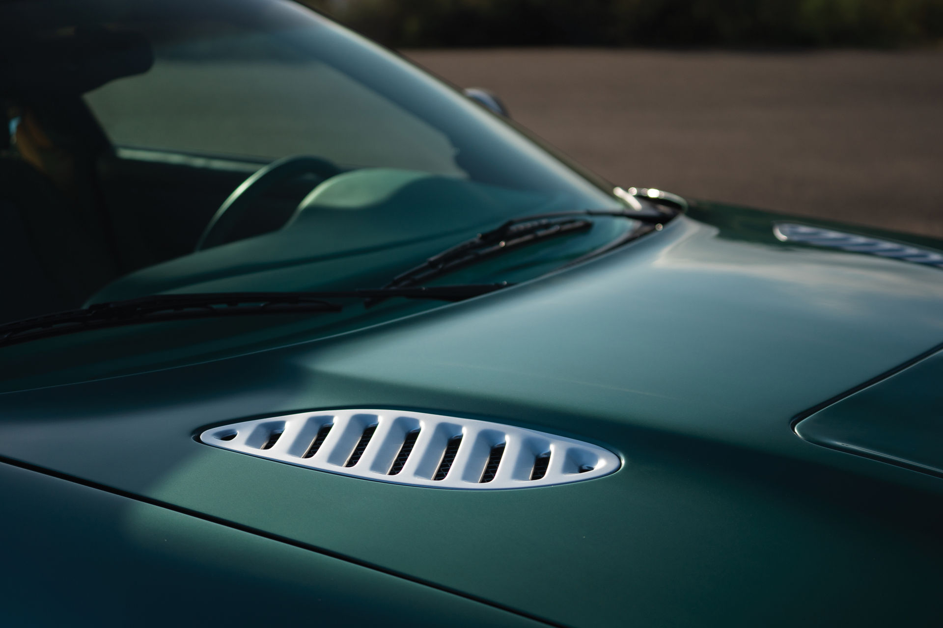 Channel Your Inner Brit With A 2000 Aston Martin Vantage Le Mans V600