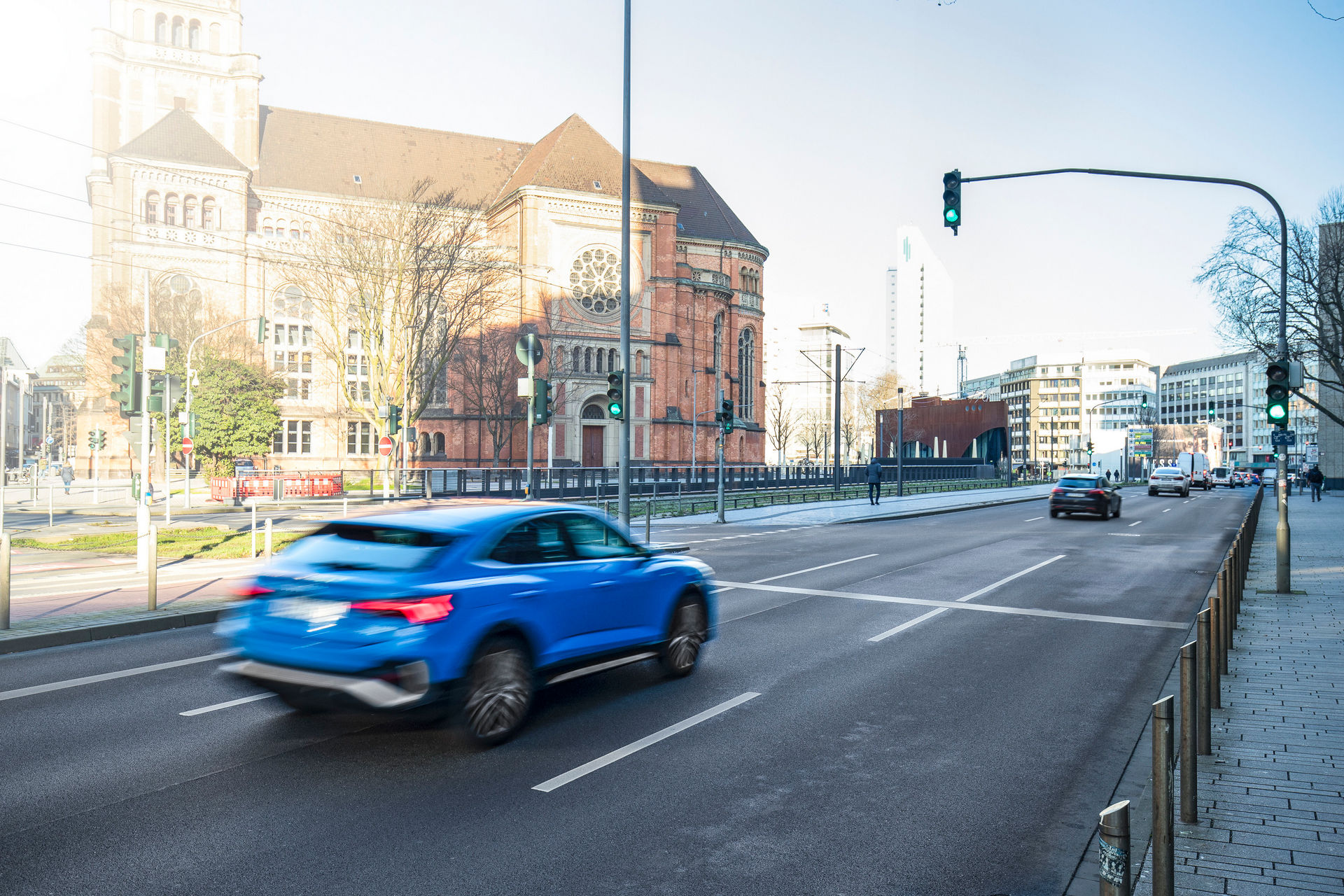 Audi Models Start Interacting With Traffic Lights In Düsseldorf