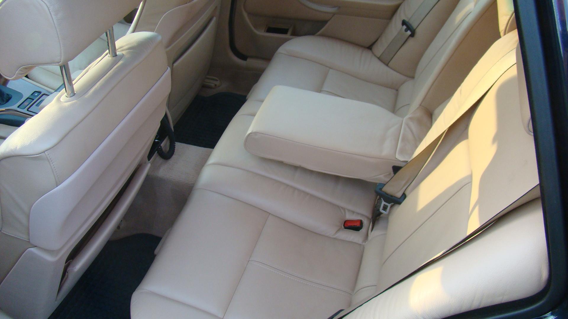 Need A Sexy RWD Wagon? Here’s A 35k Mile 2001 BMW 540i V8 Touring