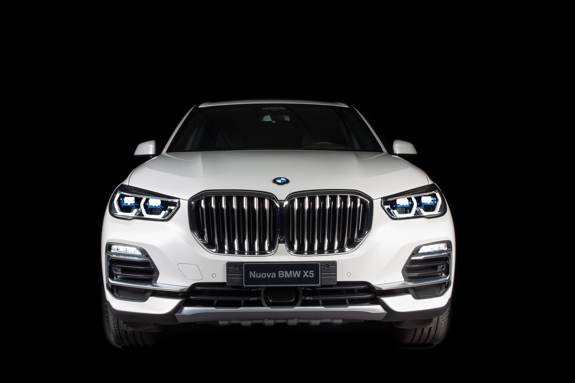 BMW And Alcantara Team Up For Special X5 Timeless Edition