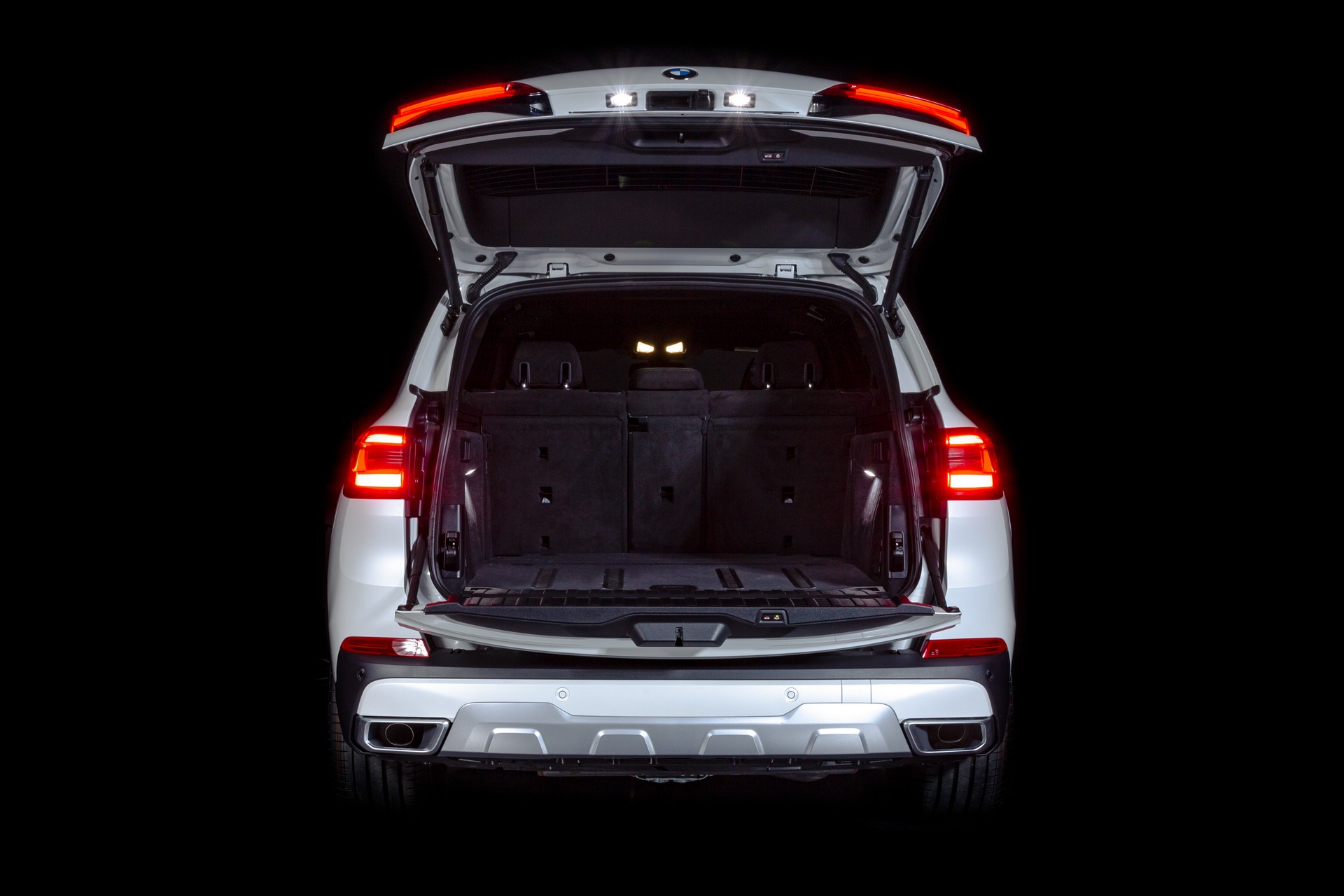 BMW And Alcantara Team Up For Special X5 Timeless Edition