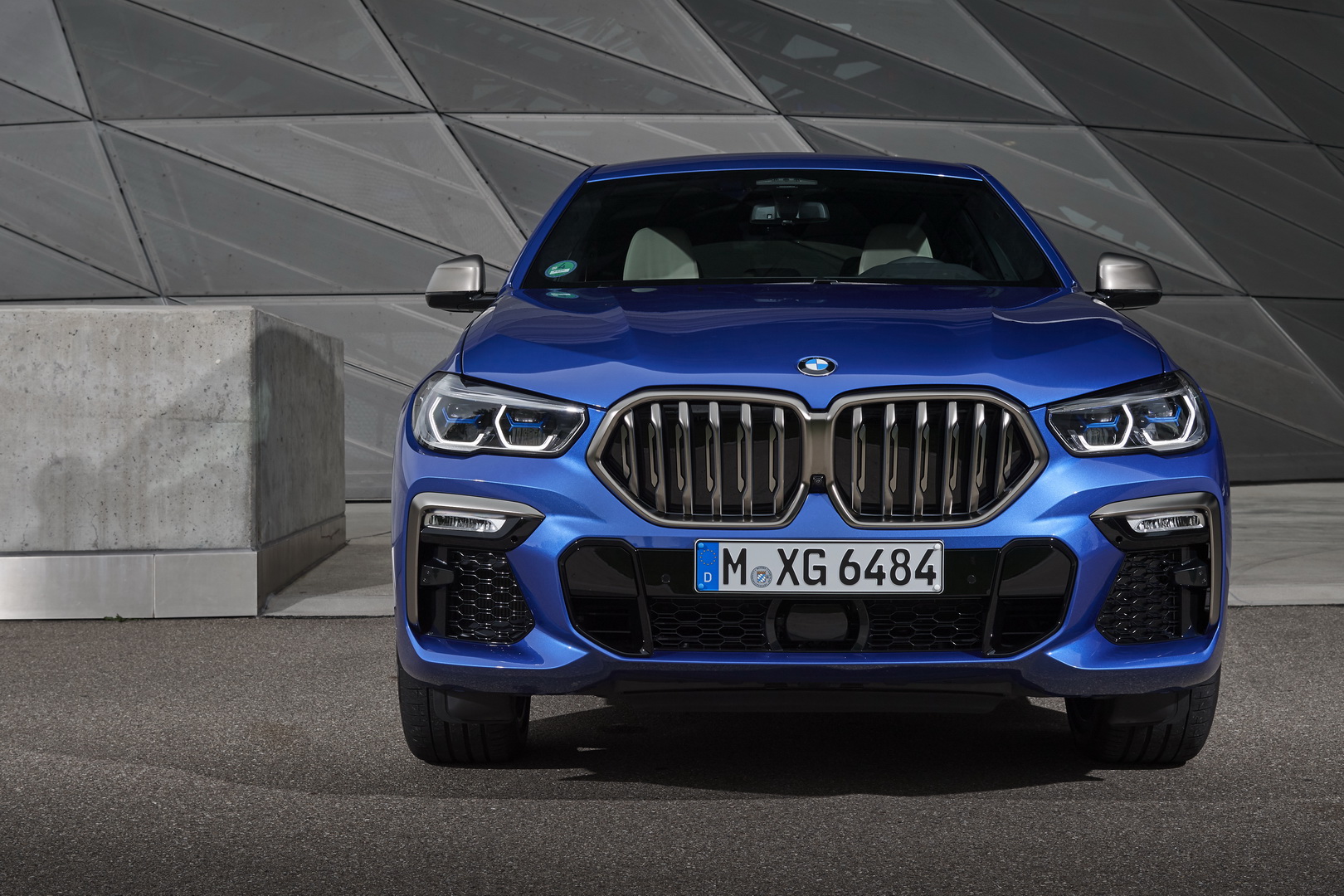 2020 Bmw X5 Xdrive40d And X6 Xdrive40d Blend Diesel Muscle With Mild Hybrid Tech Carscoops