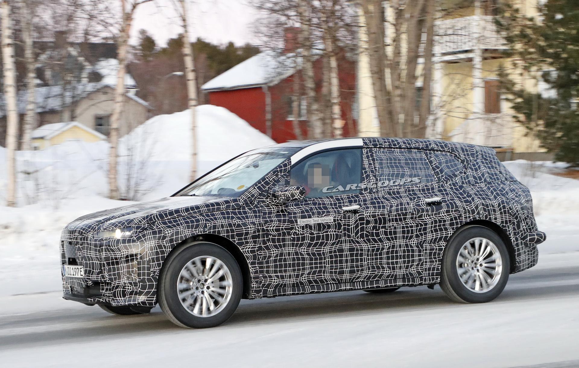 2021 BMW iX5 Electric SUV: Technological Tour de Force Or Too Late To The Party?