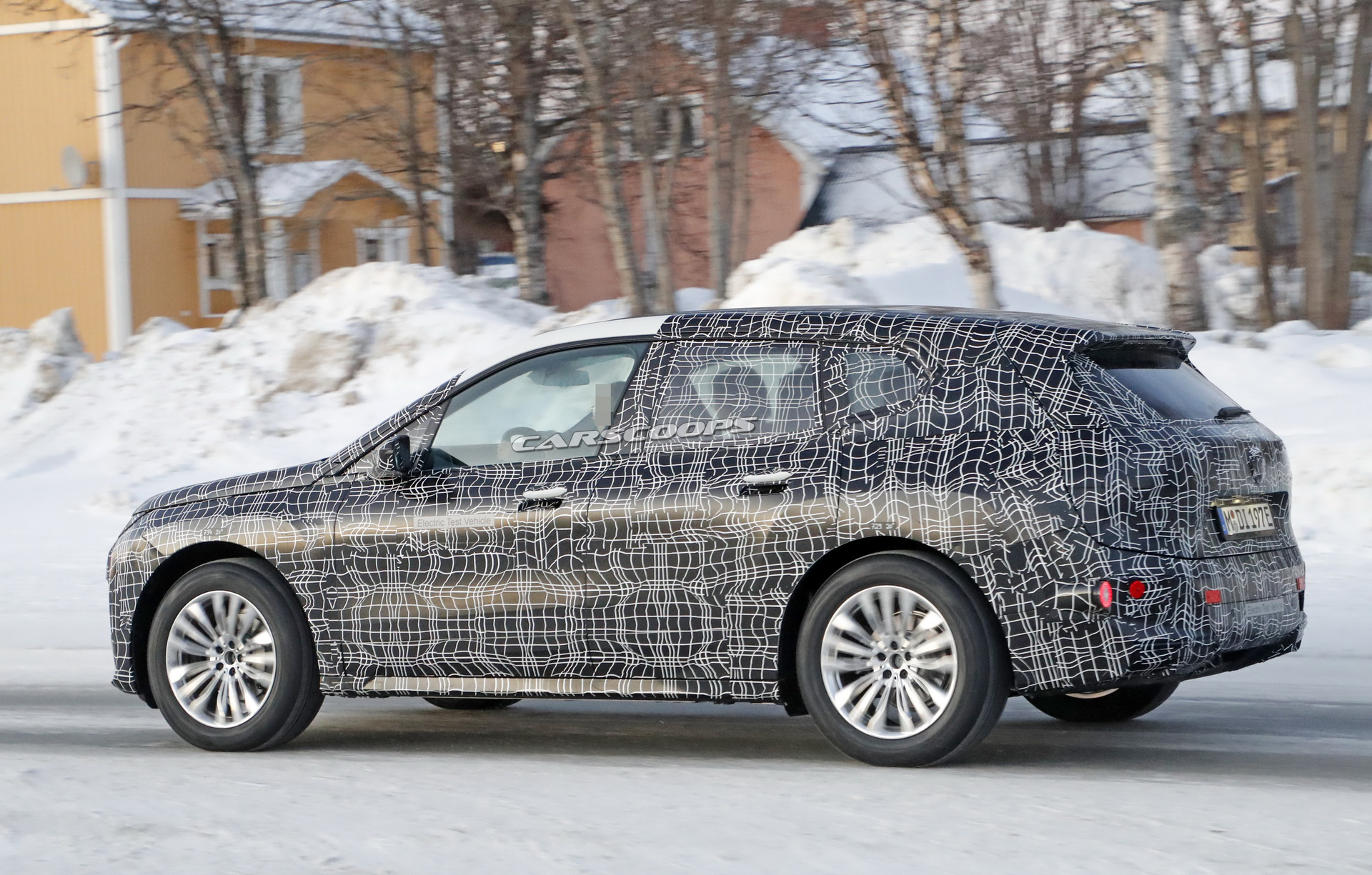 2021 BMW iX5 Electric SUV: Technological Tour de Force Or Too Late To The Party?