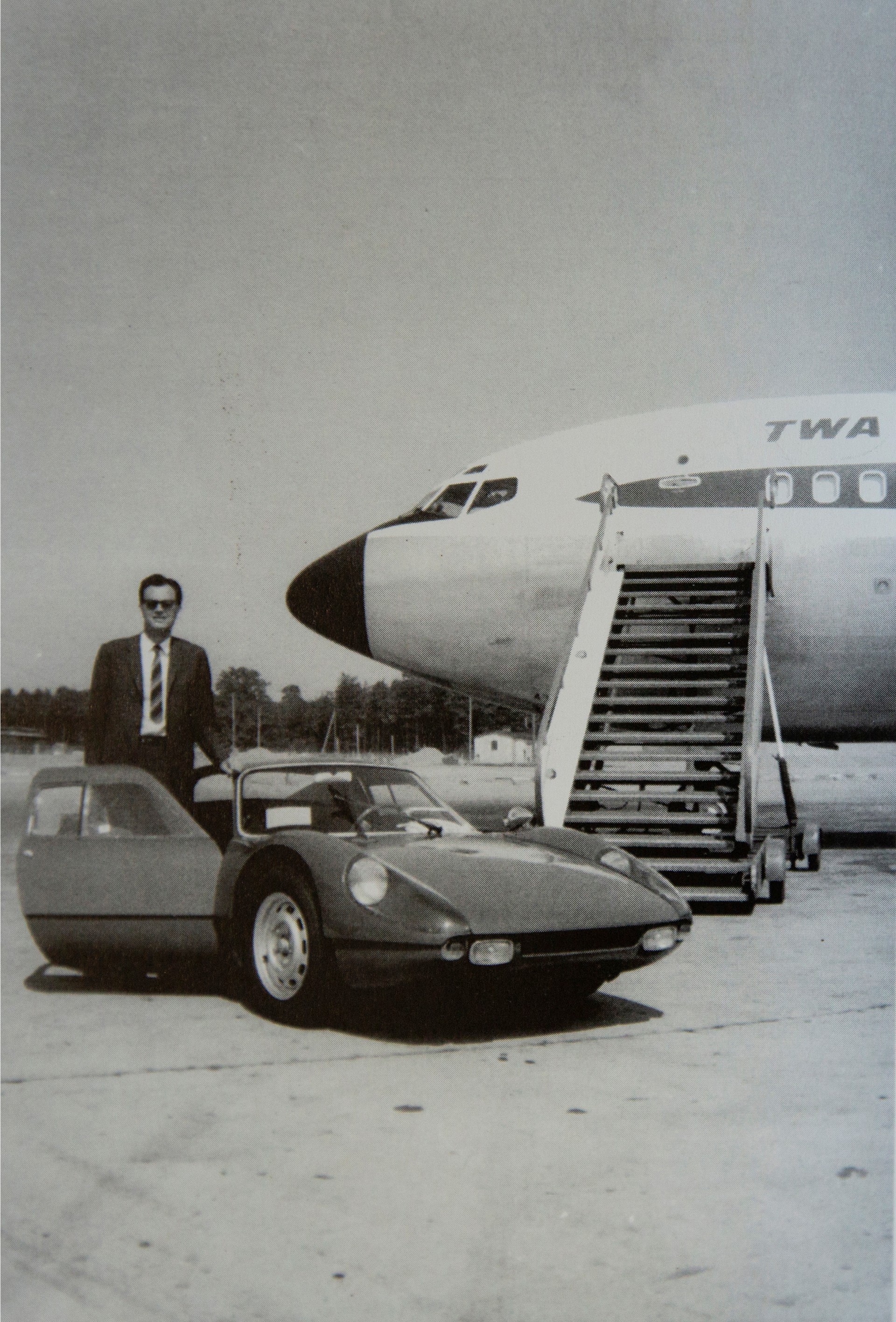 Man Donates $10 Million Classic Car Collection To California State University Fullerton