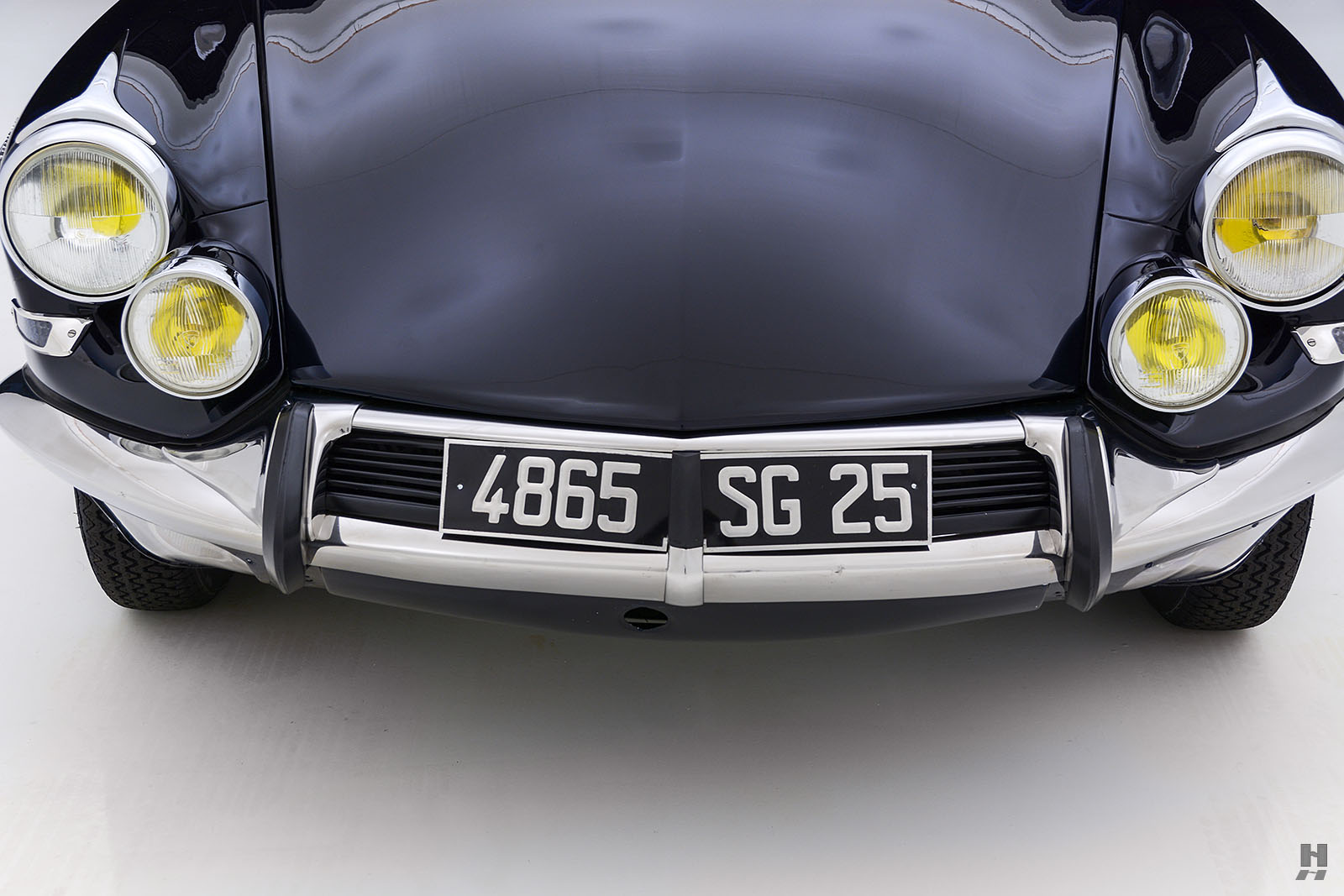 Ultra Rare 1965 Citroen DS21 Concorde From Chapron Is Gorgeous But Is It Worth $189,500?