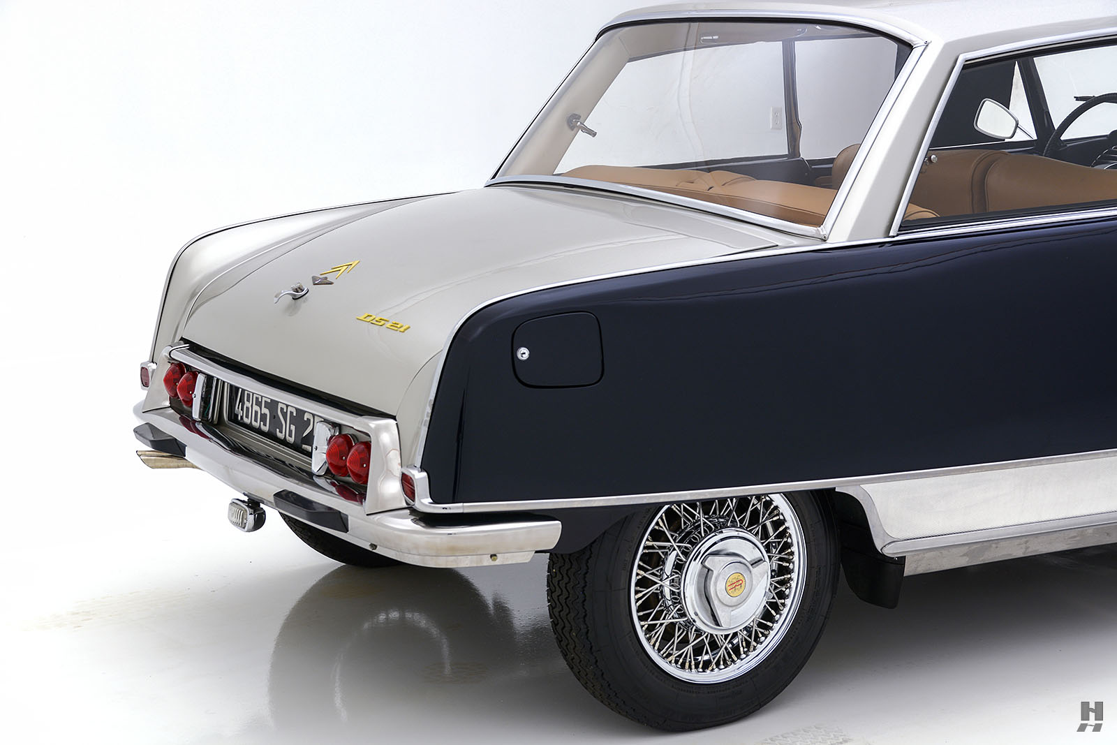 Ultra Rare 1965 Citroen DS21 Concorde From Chapron Is Gorgeous But Is It Worth $189,500?