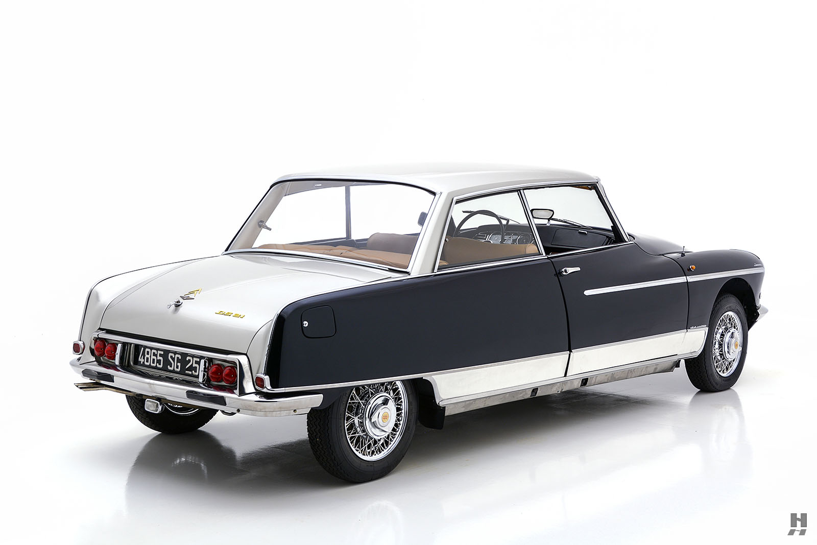 Ultra Rare 1965 Citroen DS21 Concorde From Chapron Is Gorgeous But Is It Worth $189,500?