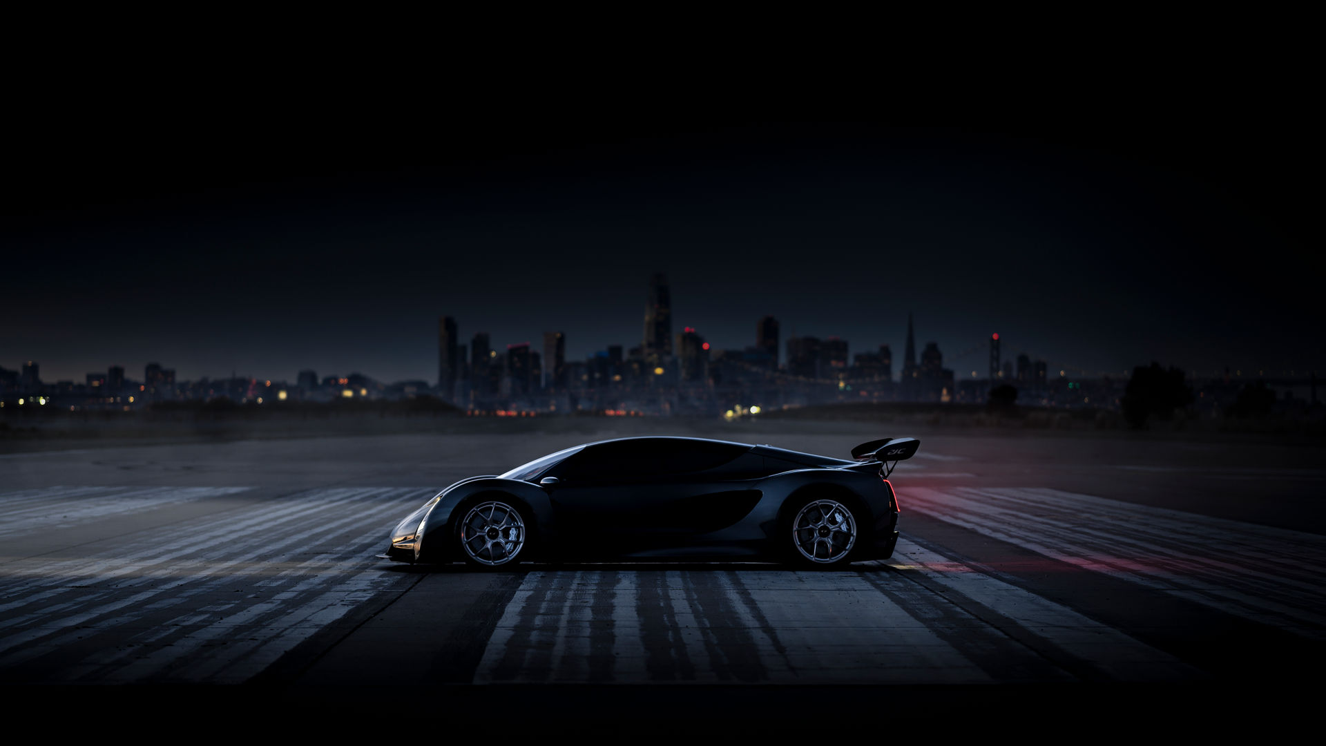 Czinger 21C Showcased In Standard And Lightweight Track Guises