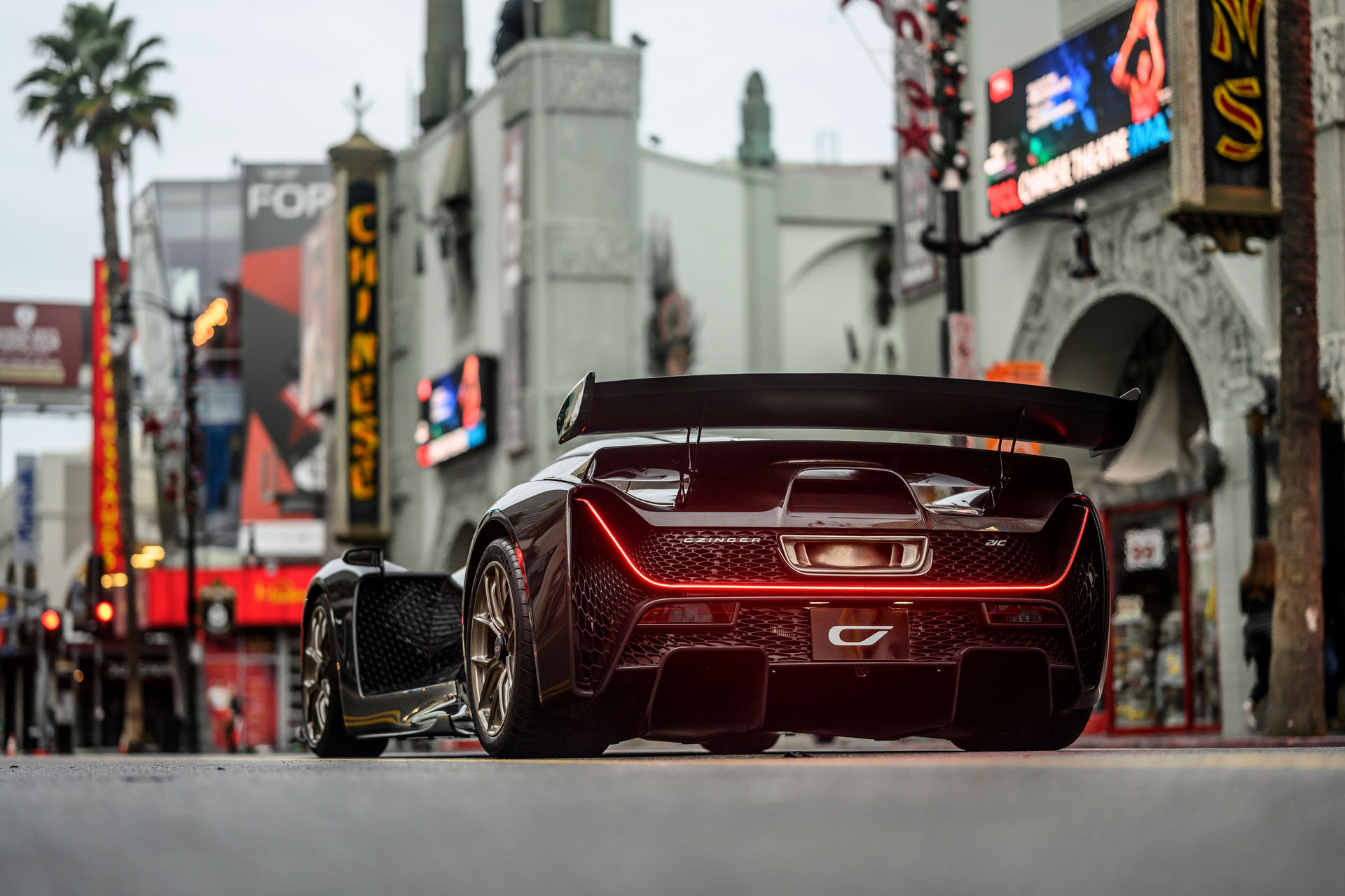 Czinger 21C Showcased In Standard And Lightweight Track Guises