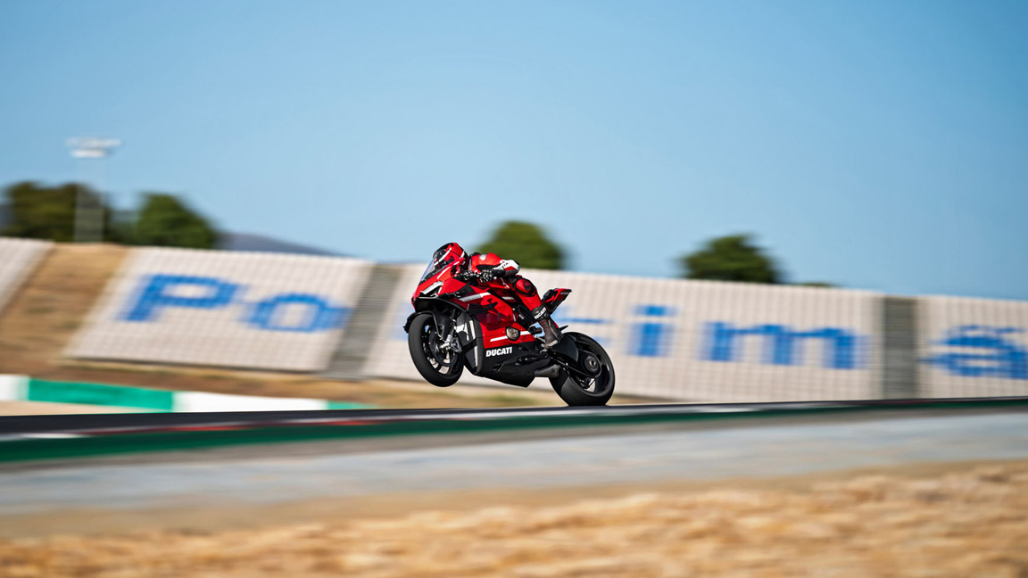 Limited-Run Ducati Superleggera V4 Has 231 HP And Weighs Just 335 lbs (152 kg)