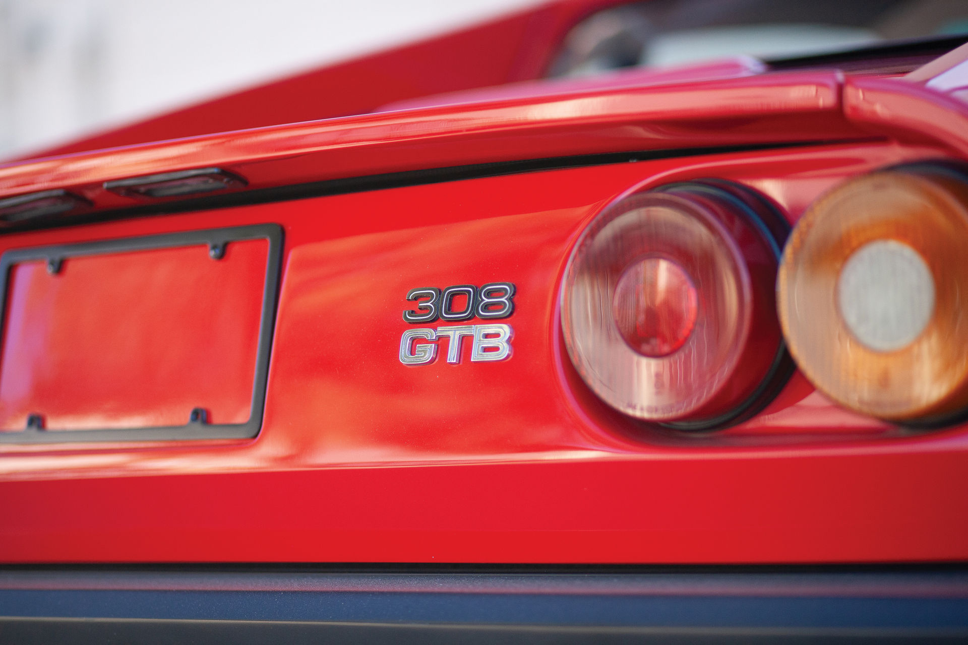 Rare 1976 Ferrari 308 GTB Vetroresina Has A Fiberglass Body