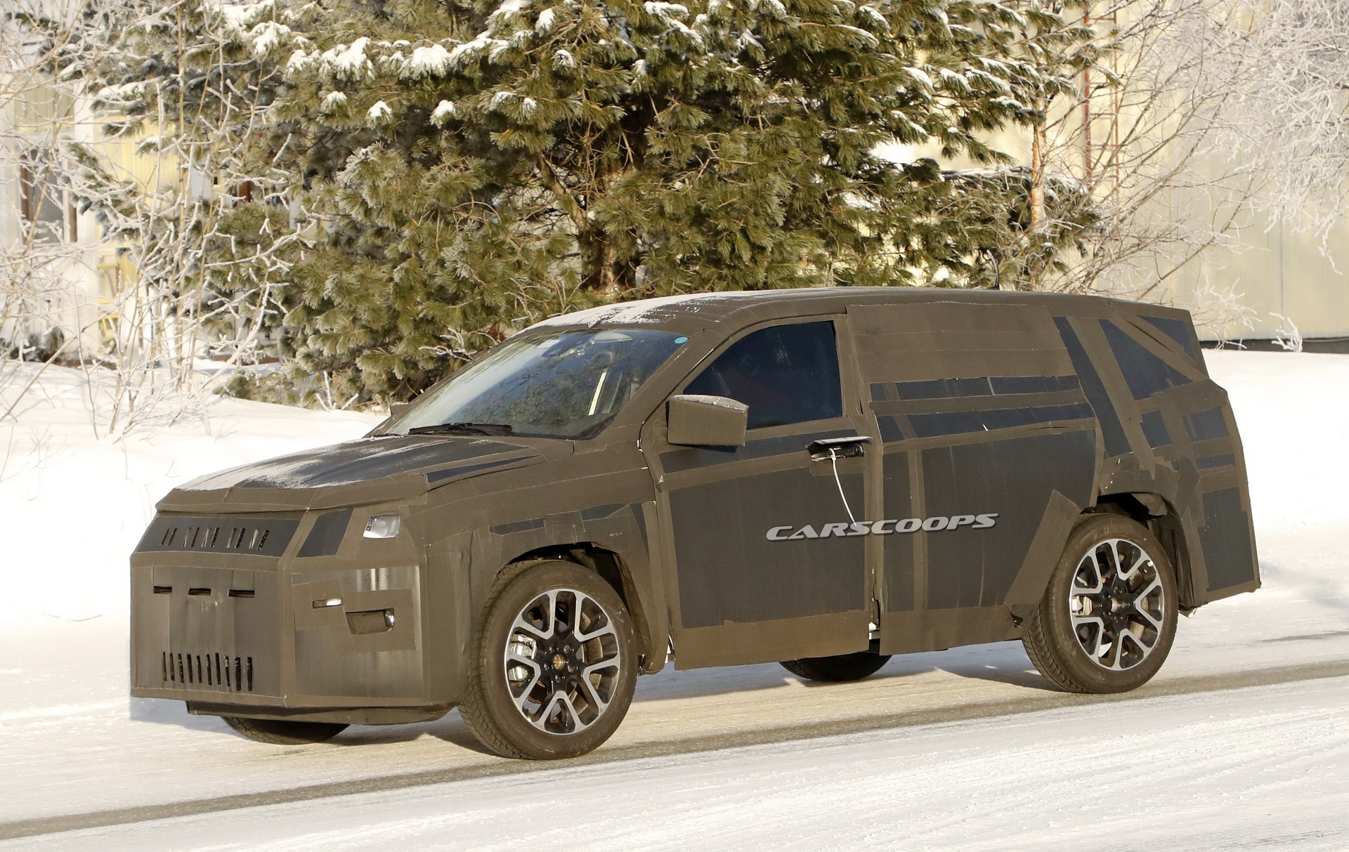 Mystery SUV Caught During Testing, Could Be South America’s Rumored Fiat Toro SUV