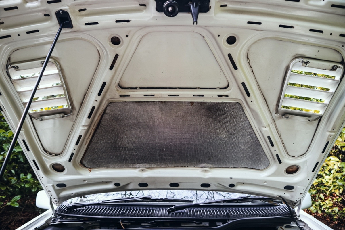 Prototype Sierra RS500 Cosworth Is The Holy Grail Of The Fast Ford Family