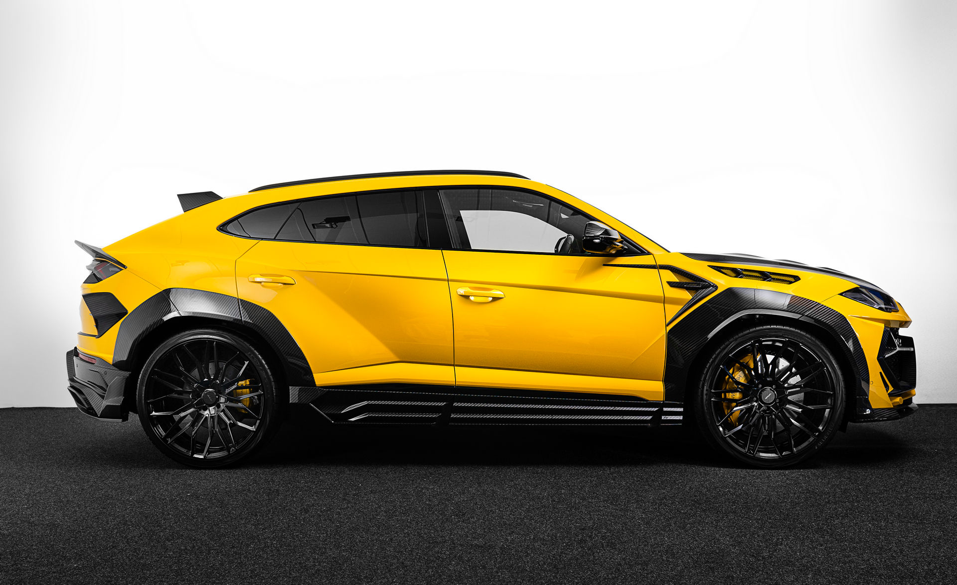 820 HP Lamborghini Urus From Keyvany Is On Some Potent Steroids