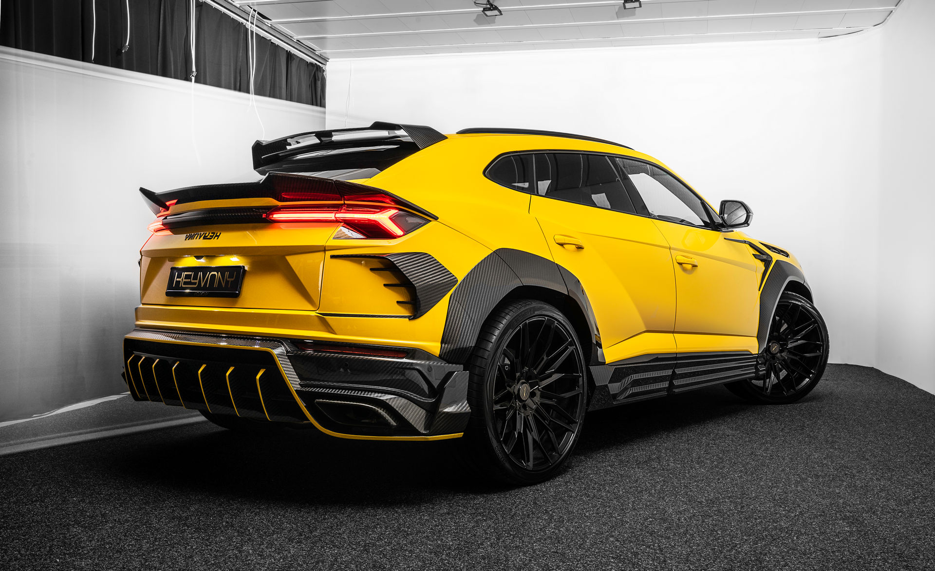 820 HP Lamborghini Urus From Keyvany Is On Some Potent Steroids