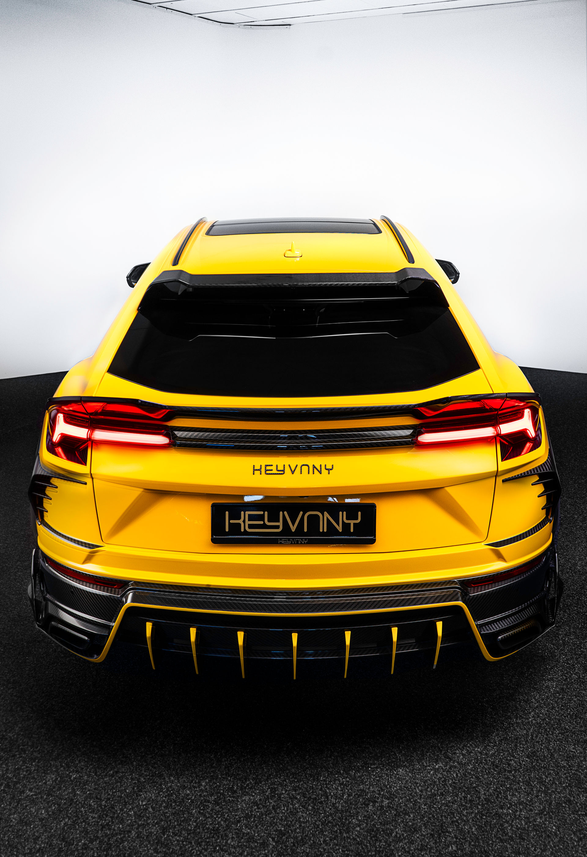 820 HP Lamborghini Urus From Keyvany Is On Some Potent Steroids