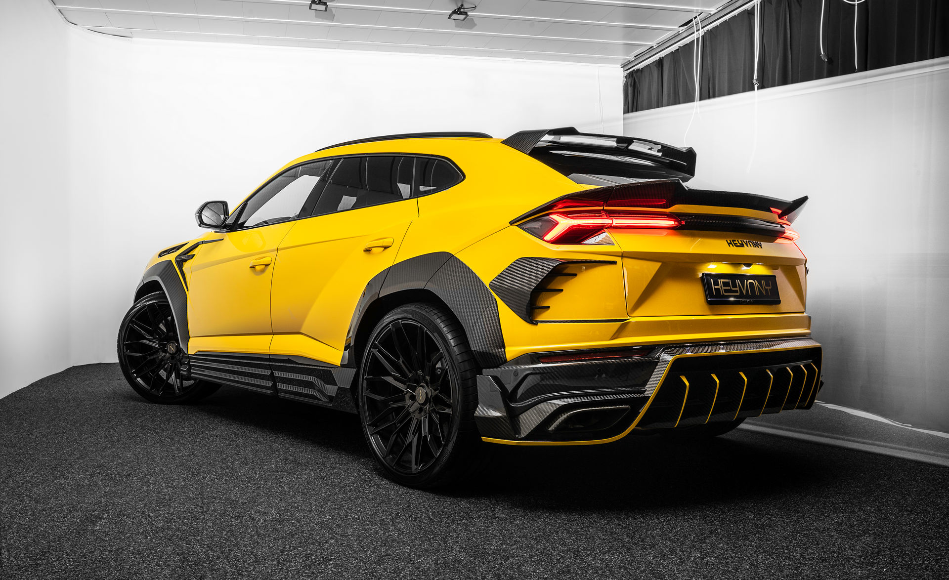 820 HP Lamborghini Urus From Keyvany Is On Some Potent Steroids