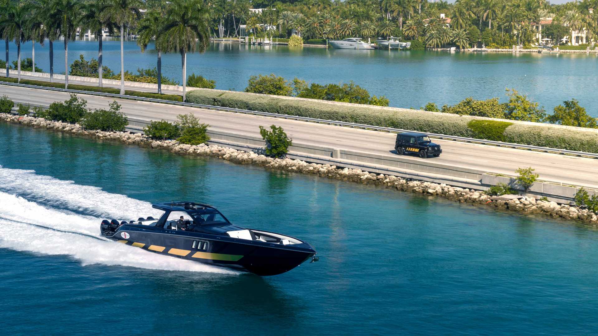 Mercedes-AMG And Cigarette Racing Release 2,700 HP Boat, Matching G63