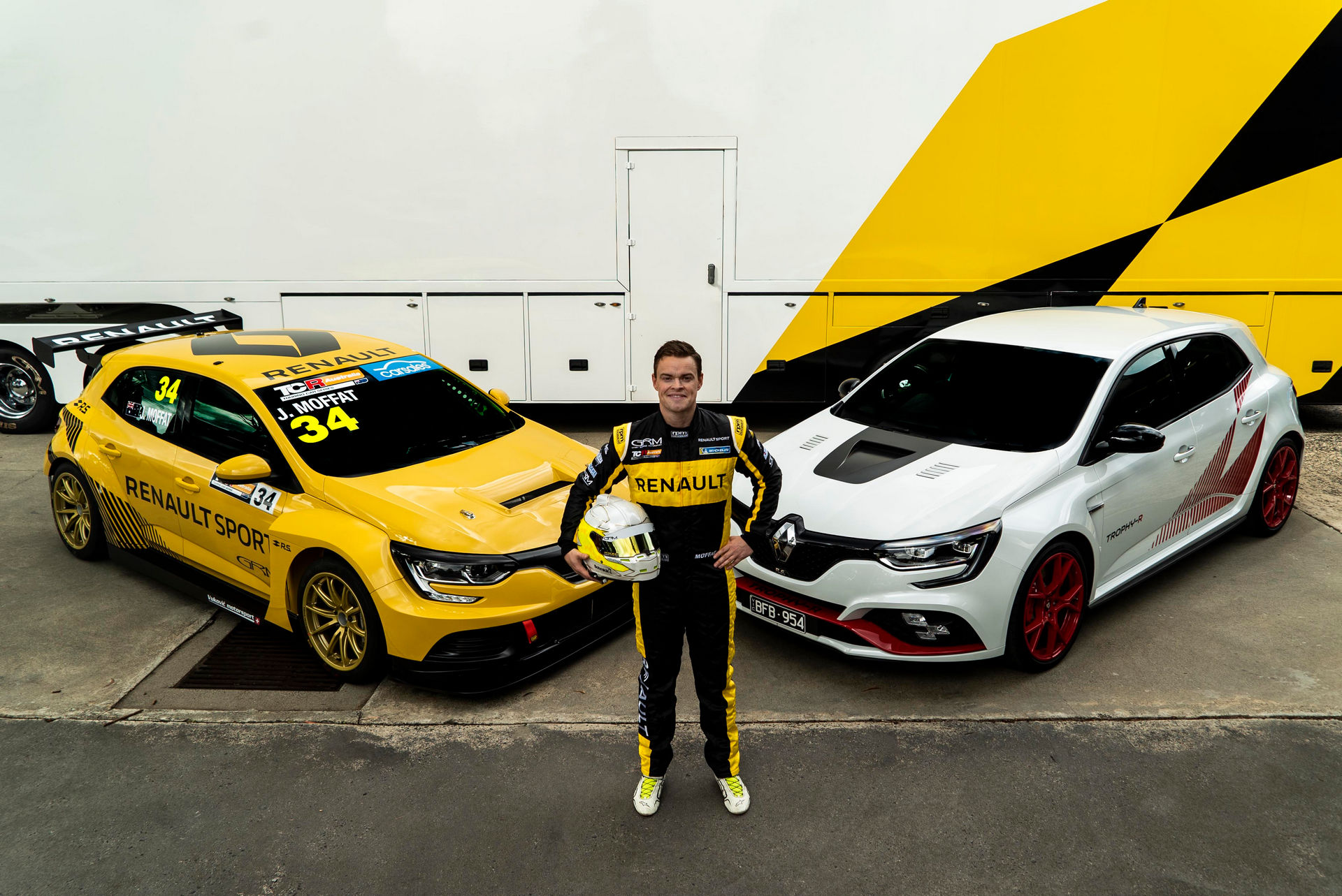 2020 Renault Megane R.S. TCR Racer Unveiled In Australia