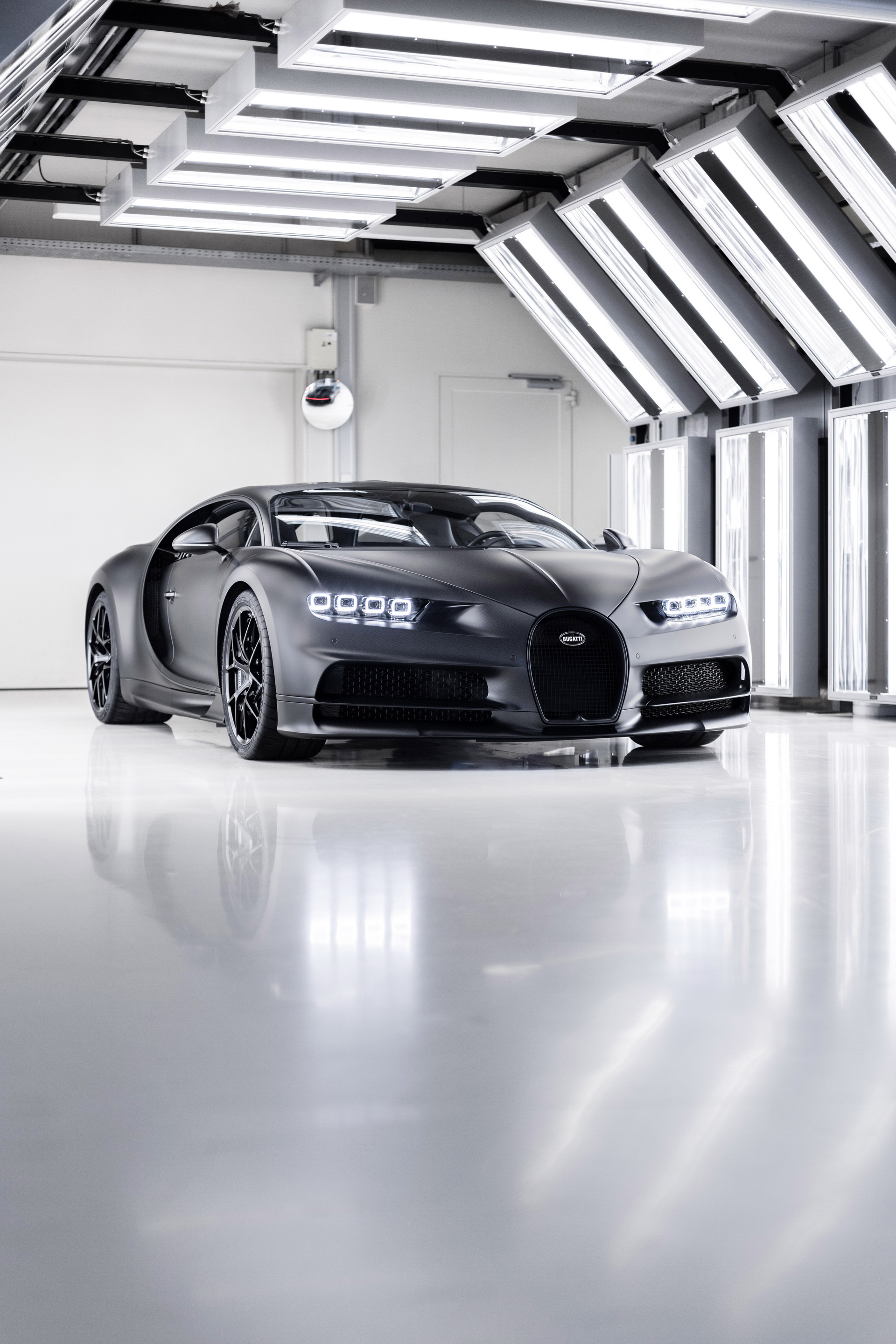 The 250th Bugatti Chiron Is A Stealthy Black Carbon Fiber Beast