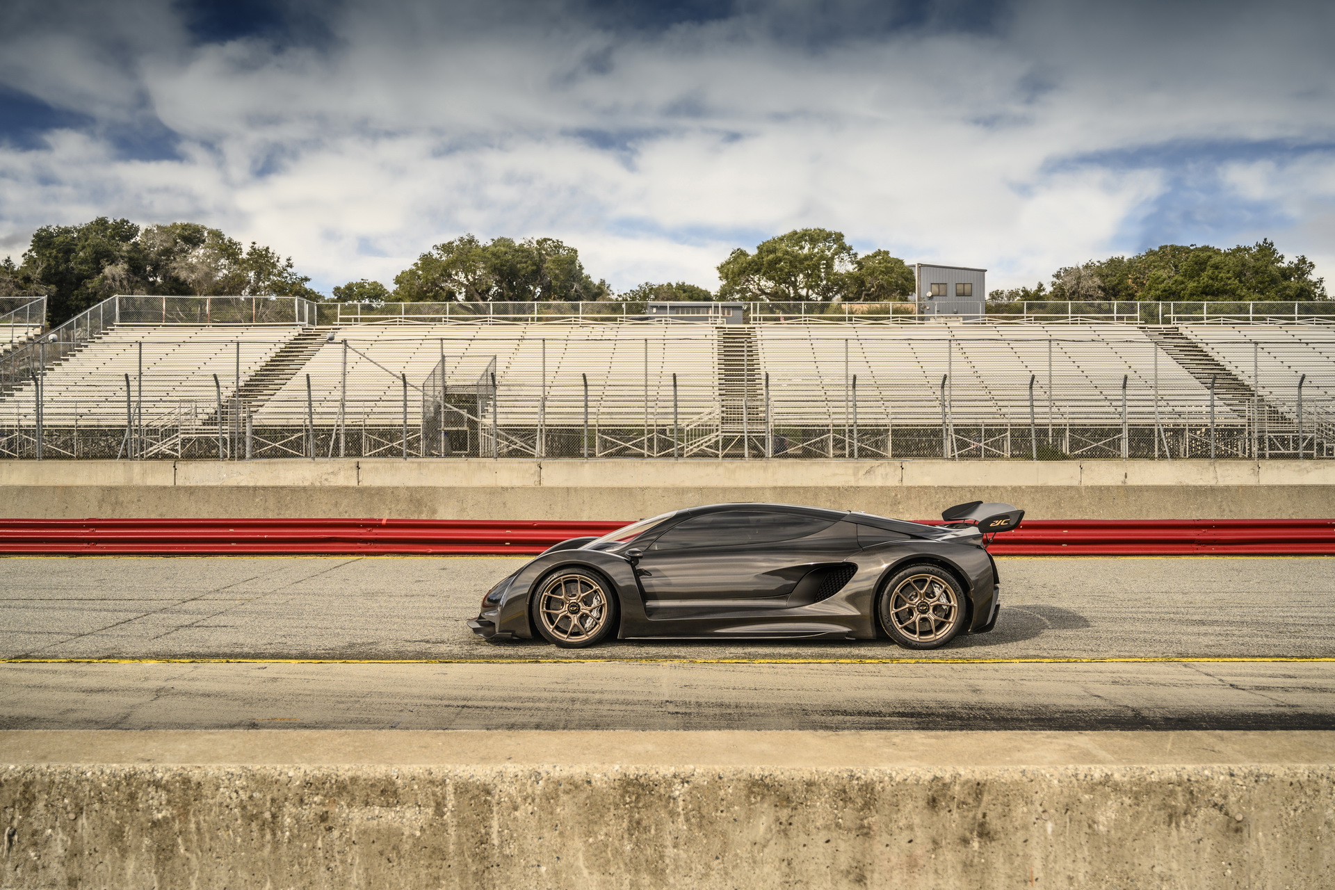 Czinger 21C Claims A Faster 0-400-0 Km/h Time Than Koenigsegg Regera (New Photos)