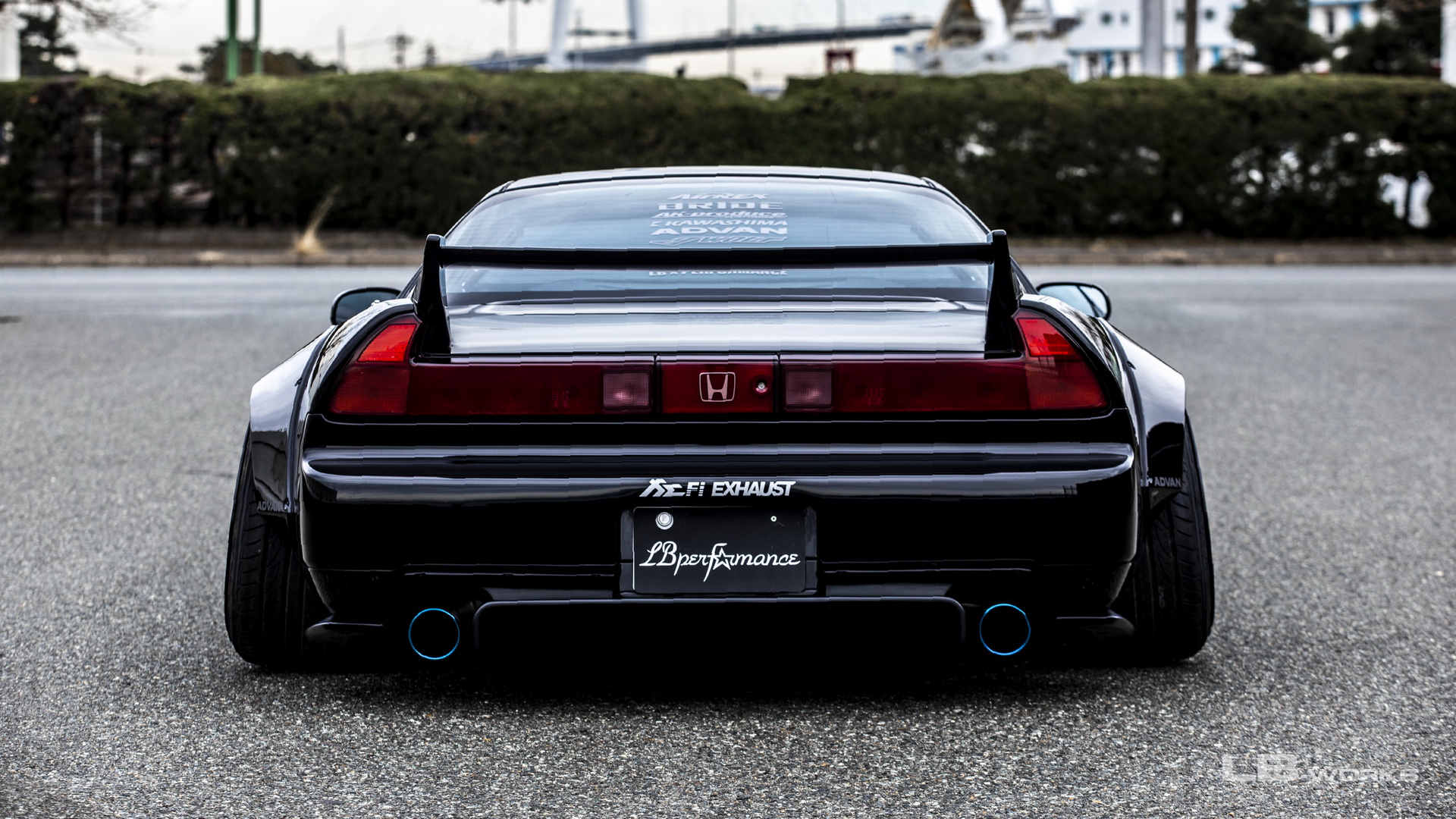 Original Honda / Acura NSX Tucks Away Sleek Styling Under Liberty Walk’s Flamboyant Body Kit