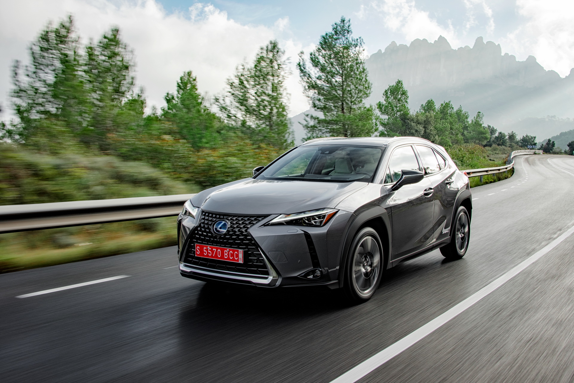 Lexus Posts Double Digit Global Sales Gains For 2019