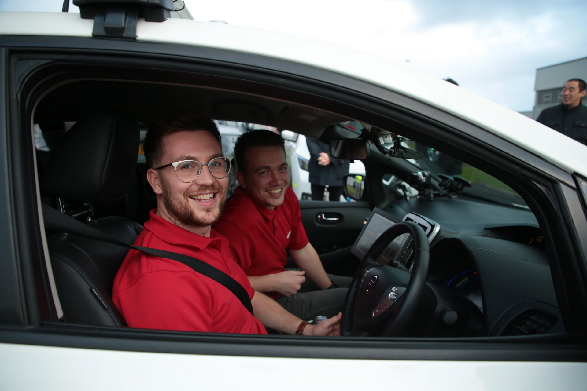 Autonomous Nissan Leaf Completes 230-Mile Journey Across UK