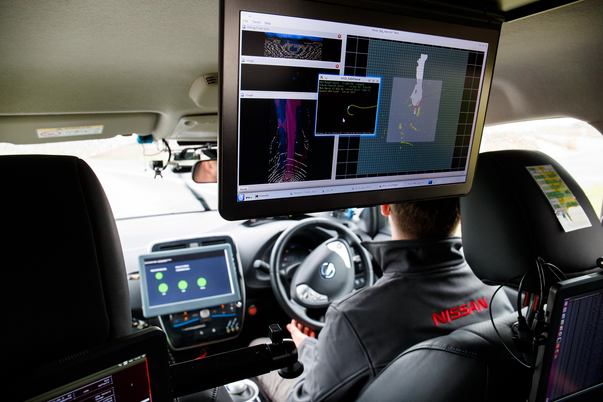 Autonomous Nissan Leaf Completes 230-Mile Journey Across UK