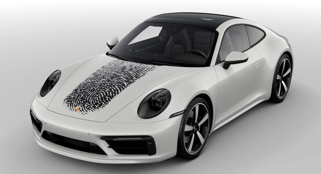 Porsche 911 Is A Huge Fingerprint Magnet, But Not The Way You Would’ve Imagined