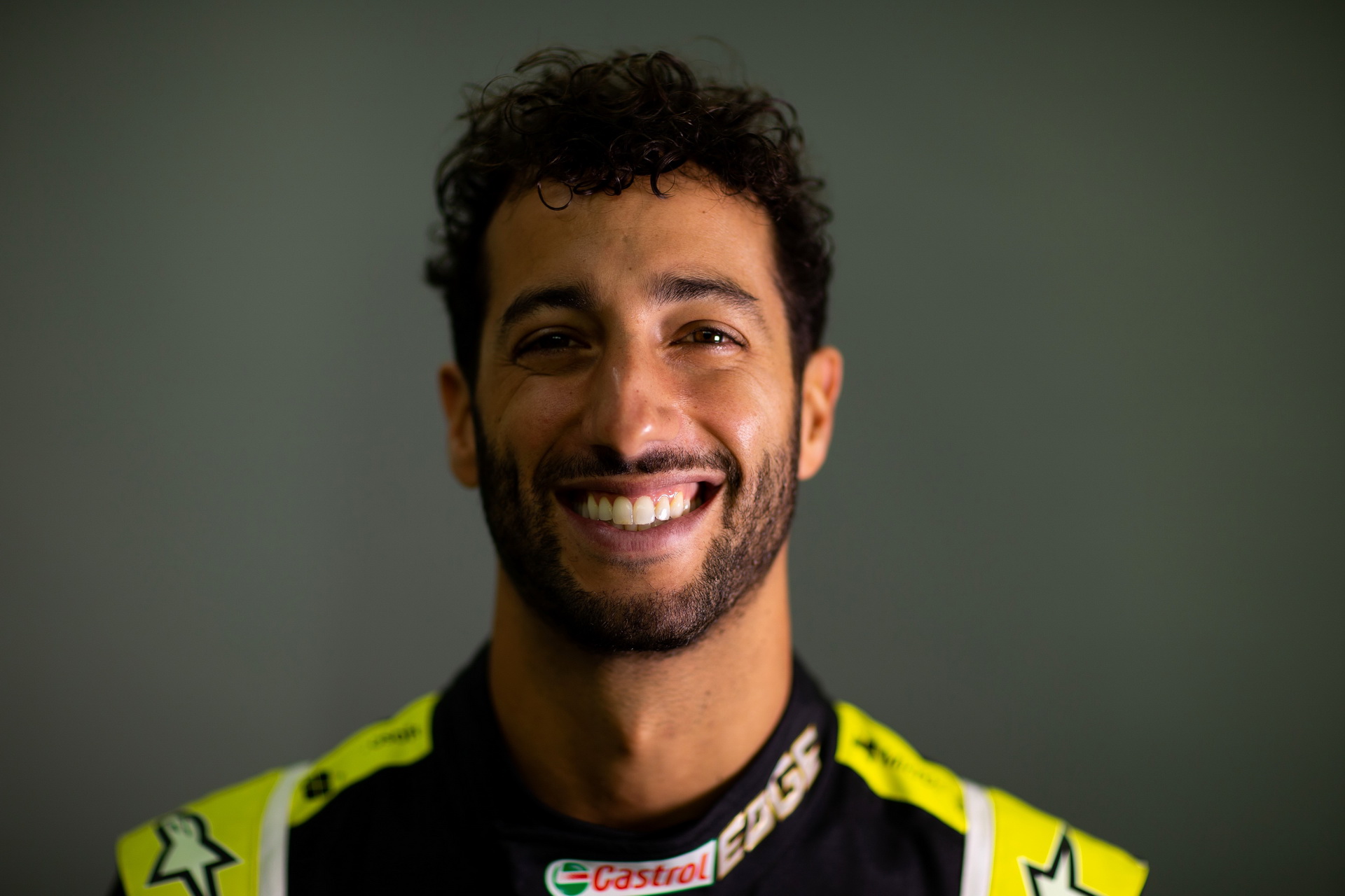 Renault Teases 2020 F1 Car Using Pre-Season Testing Livery