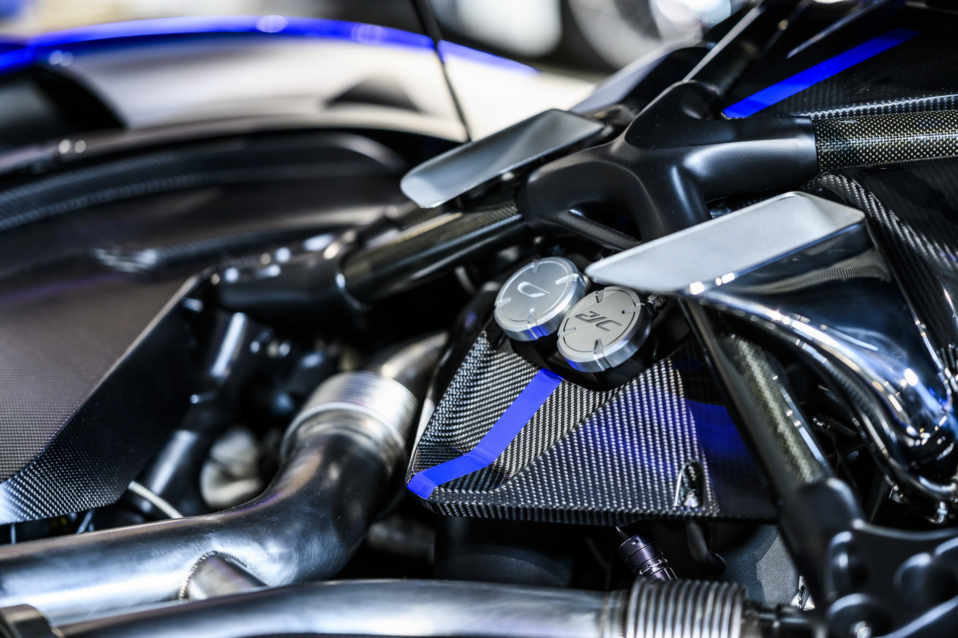 Czinger 21C Premieres In London, Can Do The Quarter-Mile In 8.1 Seconds