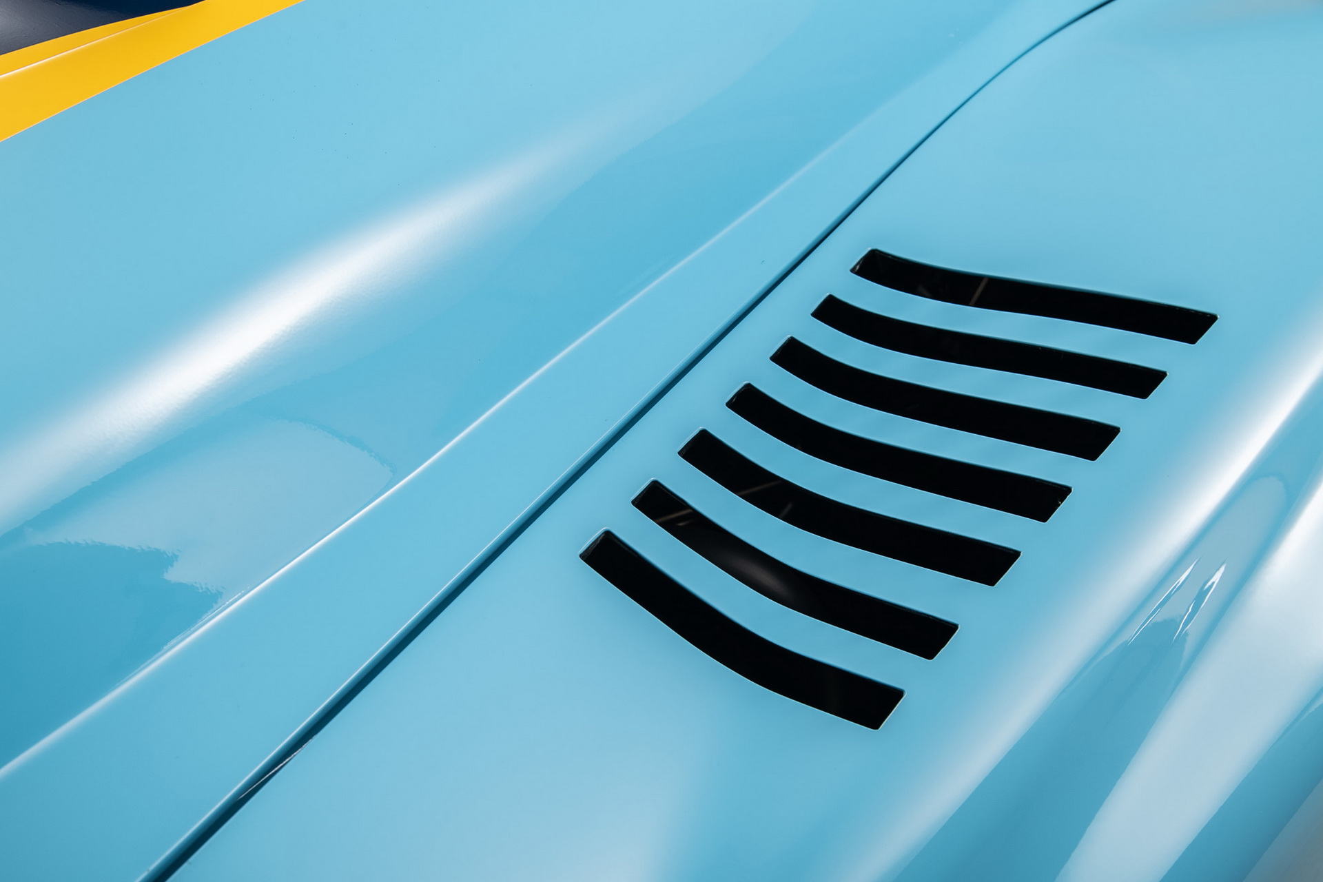 1977 IMSA SuperVette Is One Of The Most Brash And Brutal Racing Corvettes Ever Made