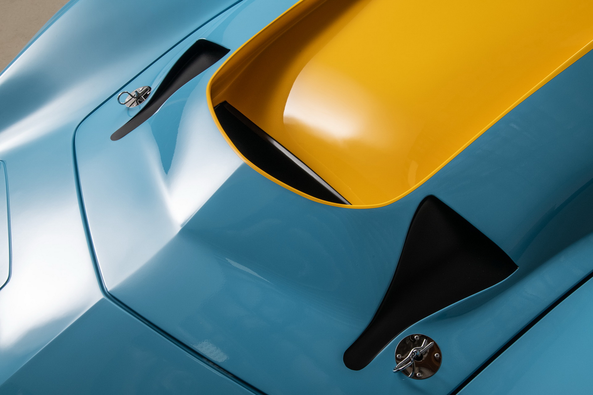 1977 IMSA SuperVette Is One Of The Most Brash And Brutal Racing Corvettes Ever Made