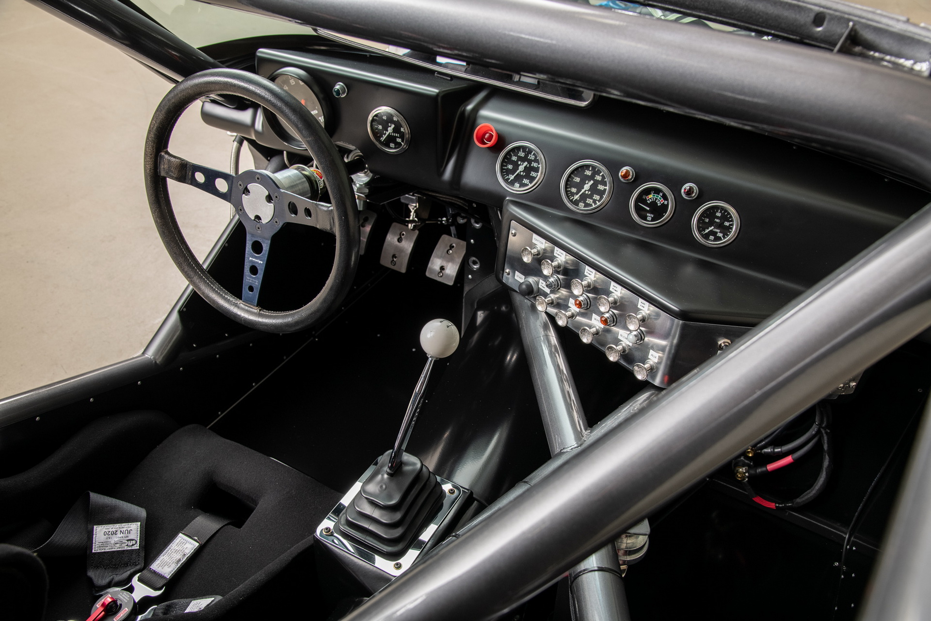 1977 IMSA SuperVette Is One Of The Most Brash And Brutal Racing Corvettes Ever Made