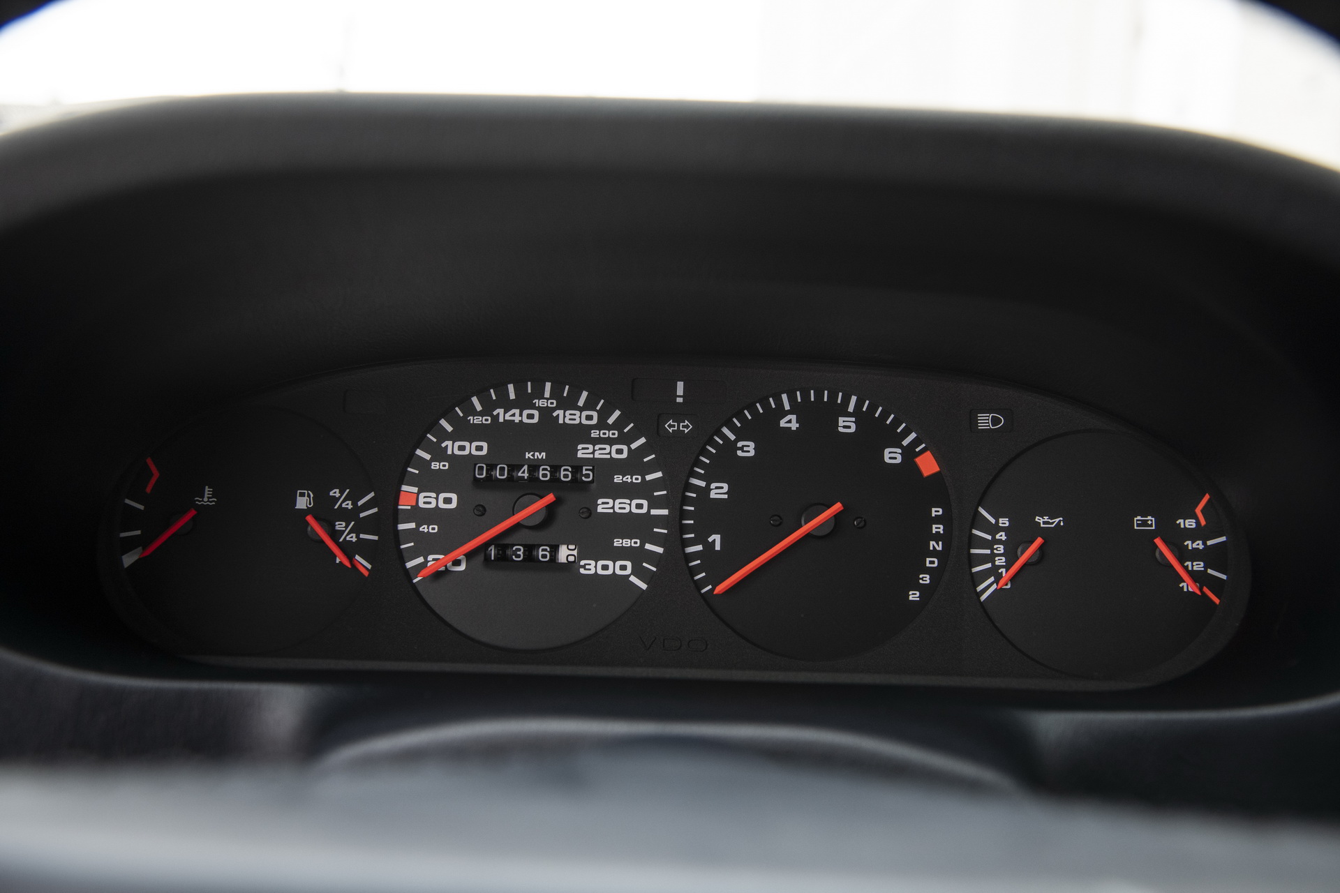 Good As New: Canadian 1988 Porsche 928 S4 Has Only 4,400 Miles