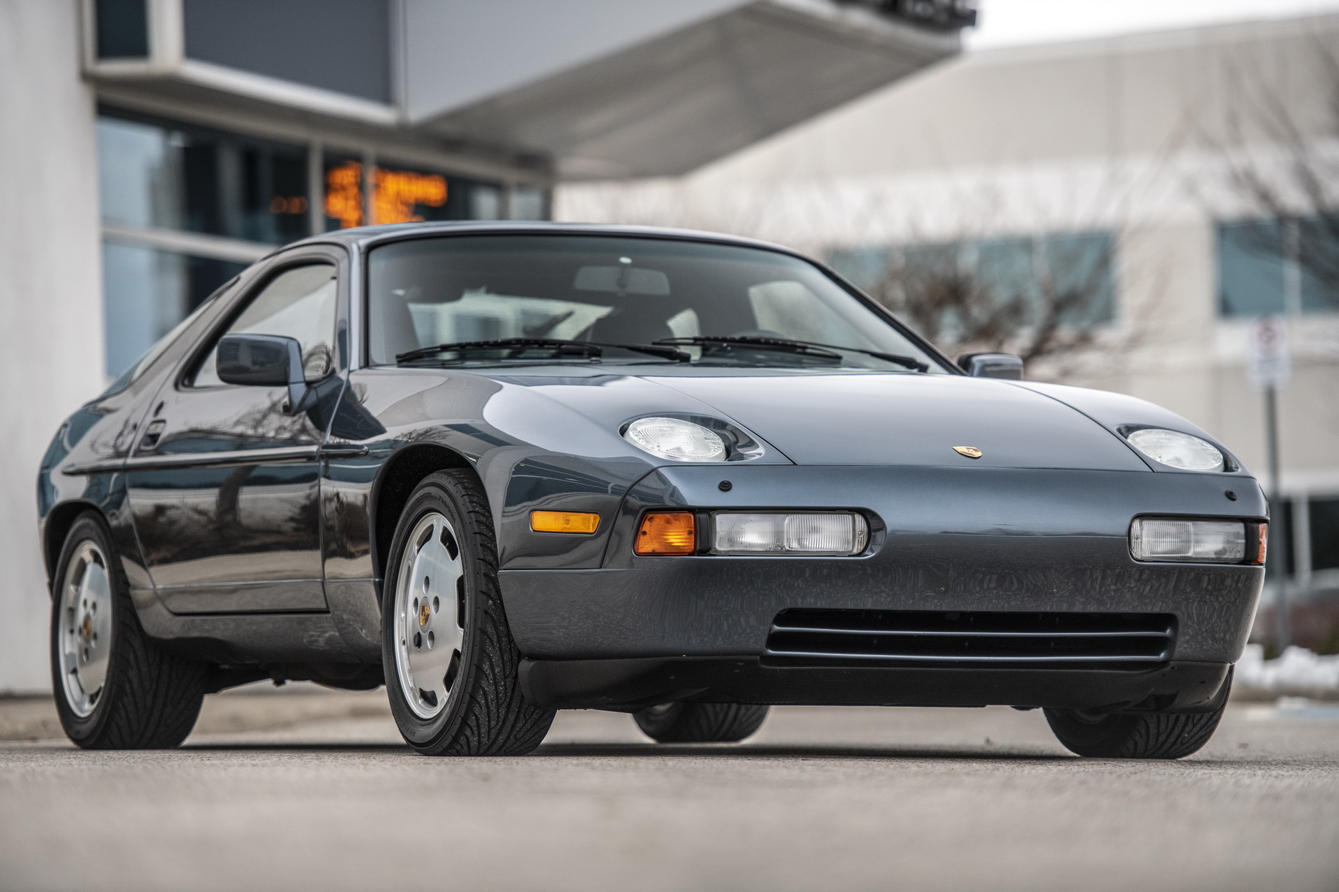 Good As New: Canadian 1988 Porsche 928 S4 Has Only 4,400 Miles