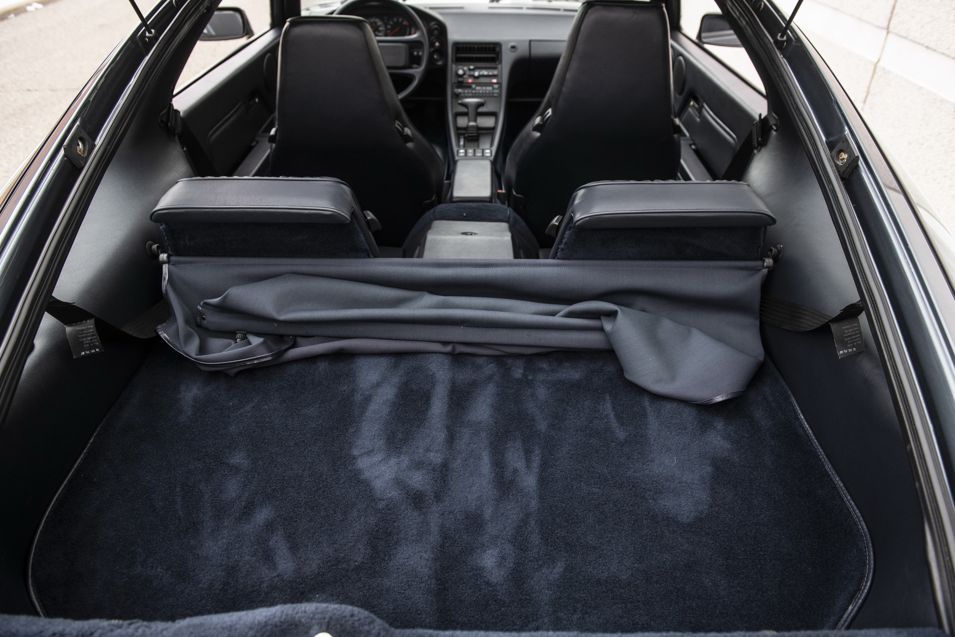 Good As New: Canadian 1988 Porsche 928 S4 Has Only 4,400 Miles