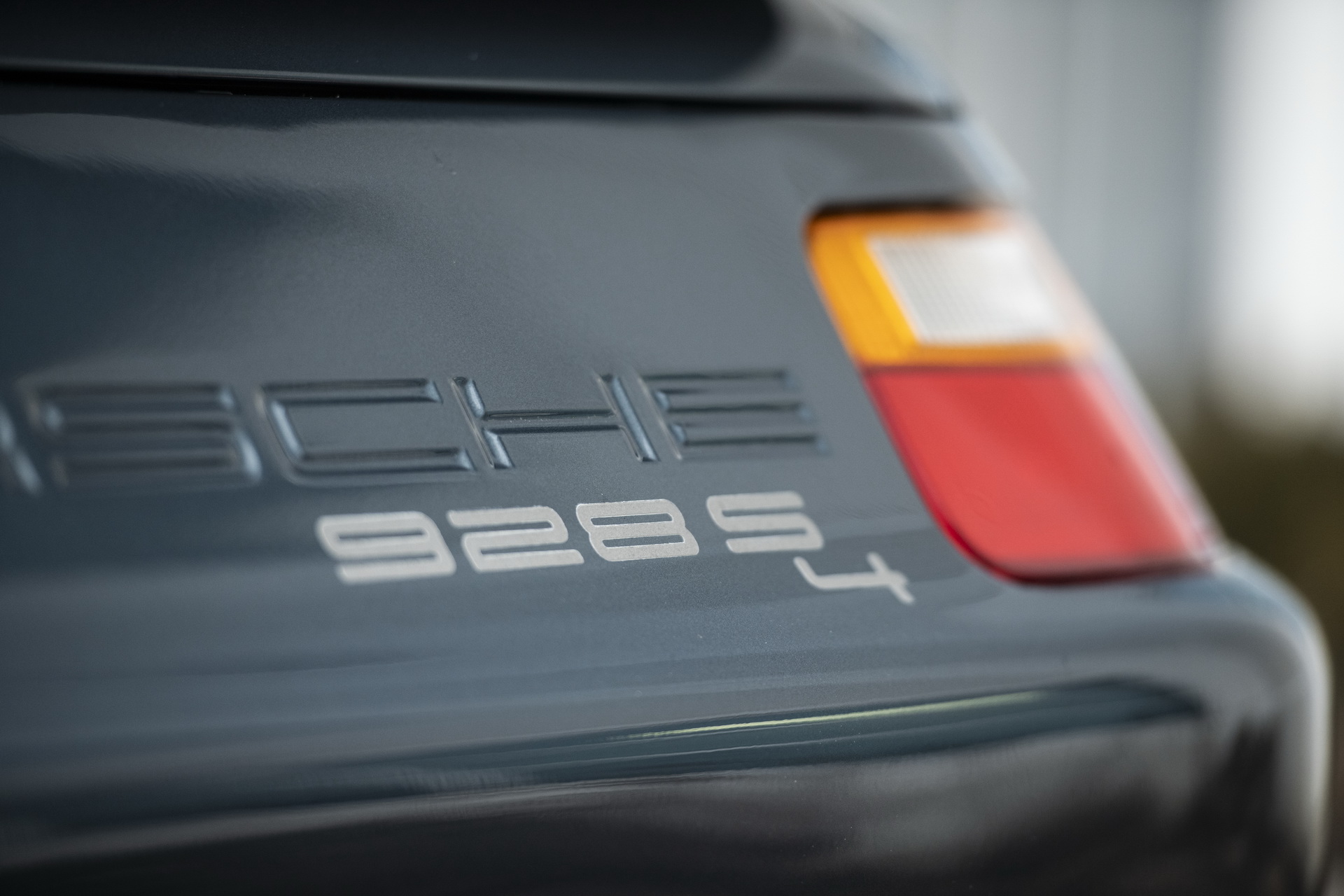 Good As New: Canadian 1988 Porsche 928 S4 Has Only 4,400 Miles