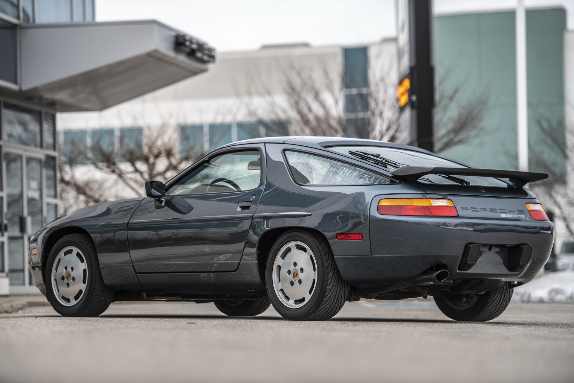 Good As New: Canadian 1988 Porsche 928 S4 Has Only 4,400 Miles