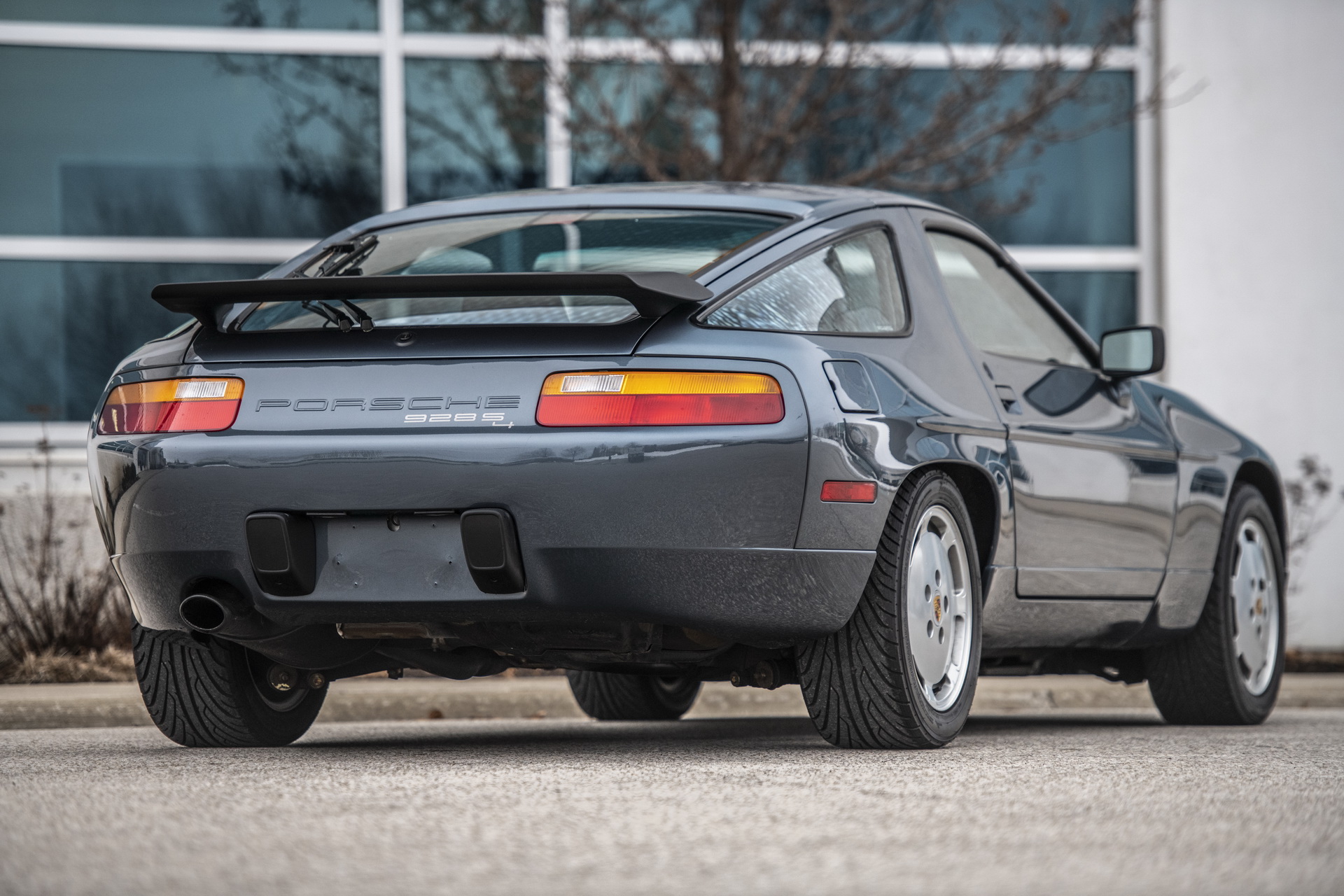 Good As New: Canadian 1988 Porsche 928 S4 Has Only 4,400 Miles
