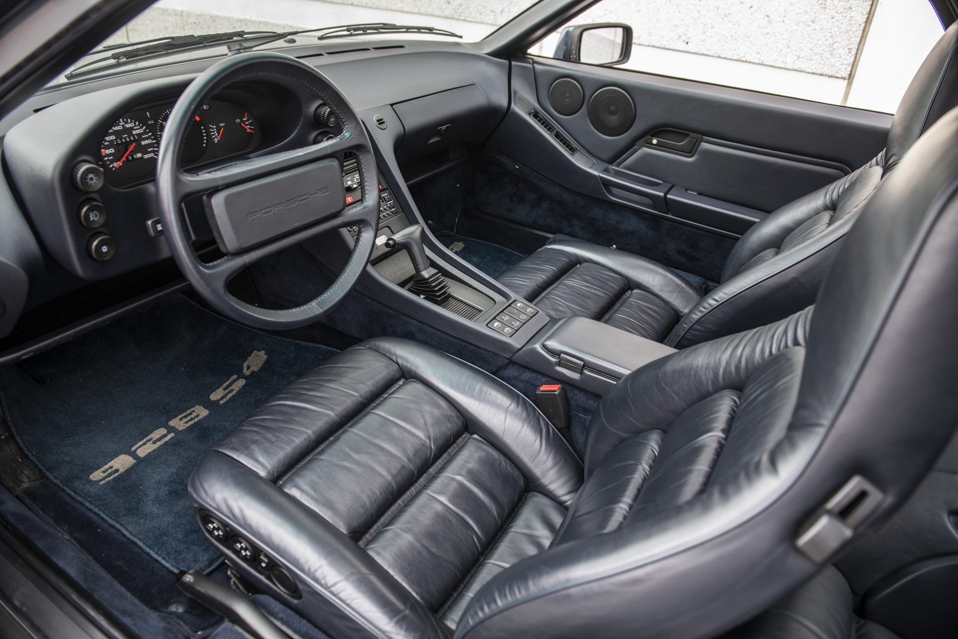 Good As New: Canadian 1988 Porsche 928 S4 Has Only 4,400 Miles