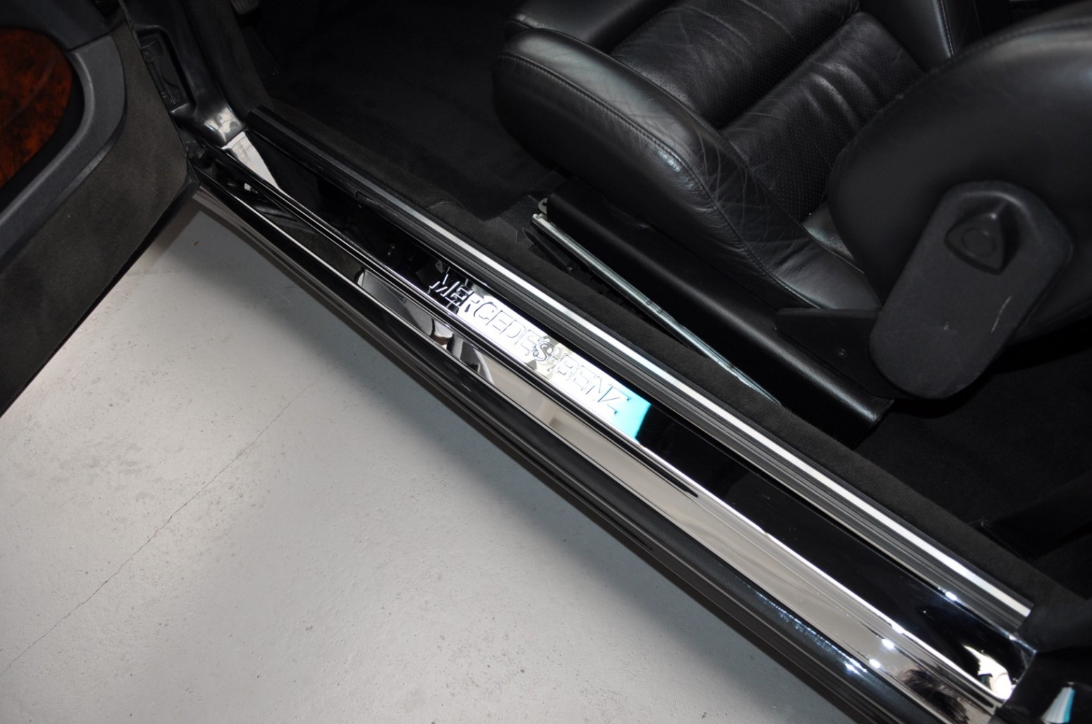 1989 Mercedes 560 SEC AMG 6.0 Widebody Is Intimidating And So Is Its Price